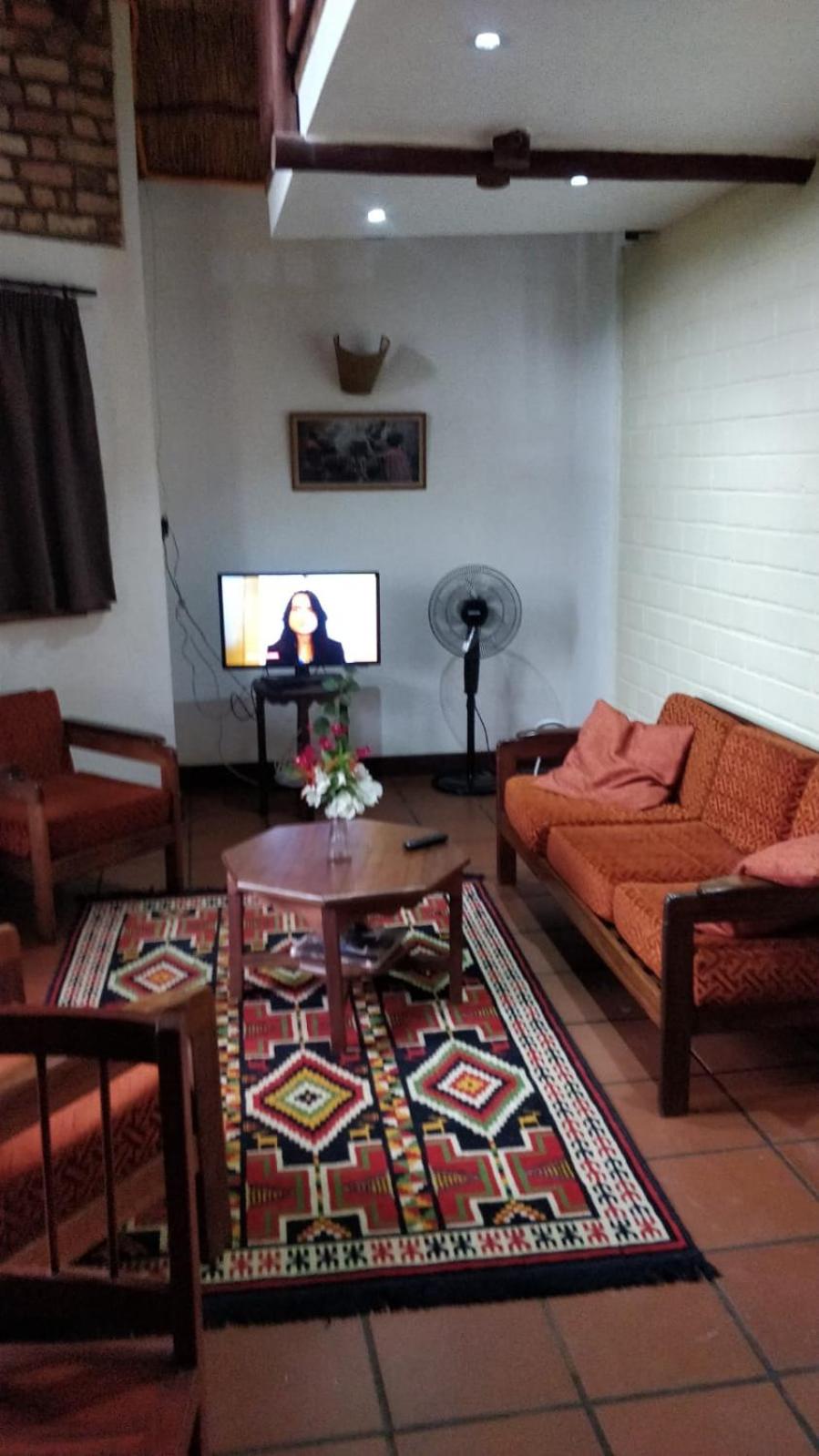 Simbamwenni Lodge and Camping