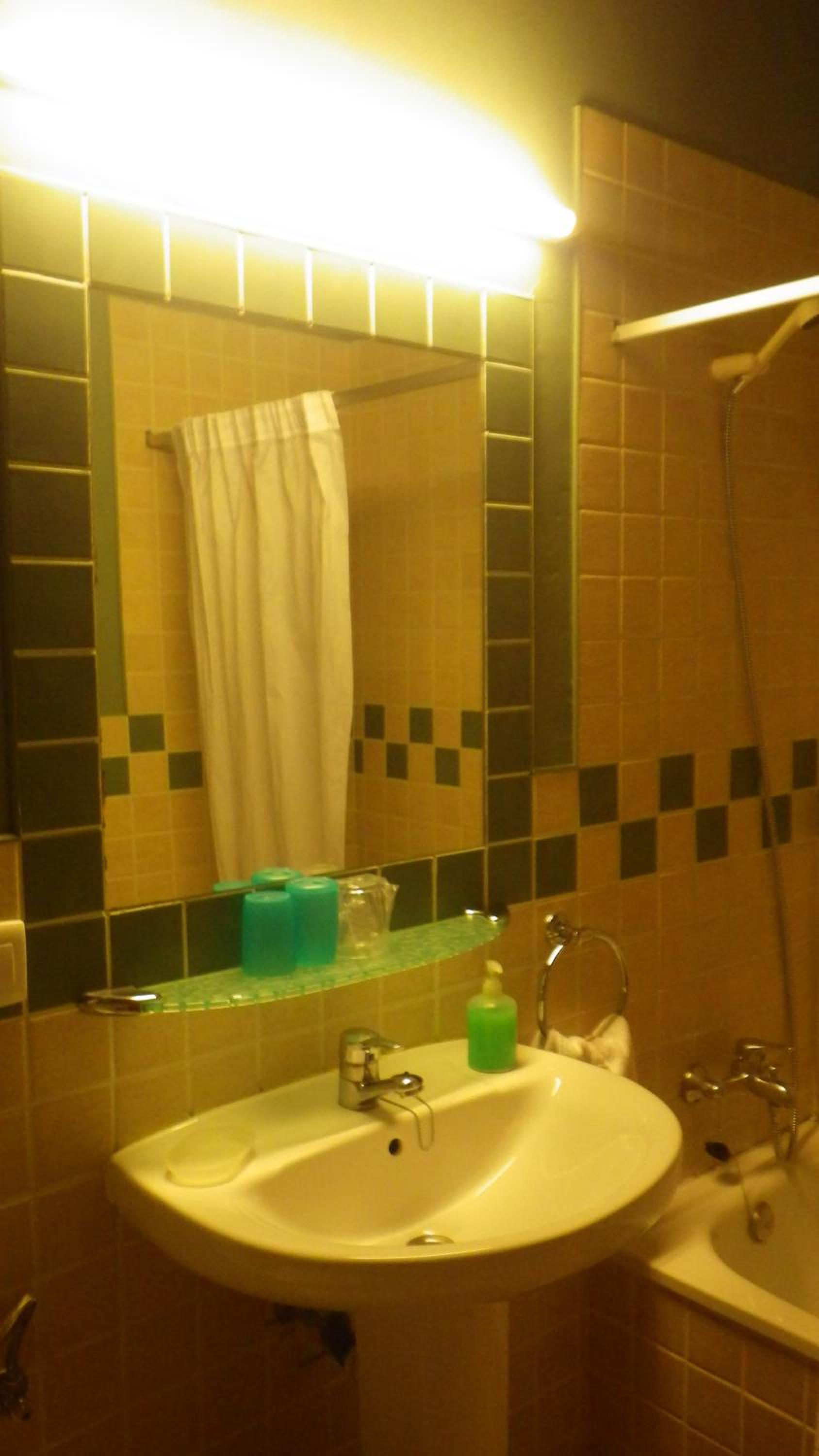 Photo 25