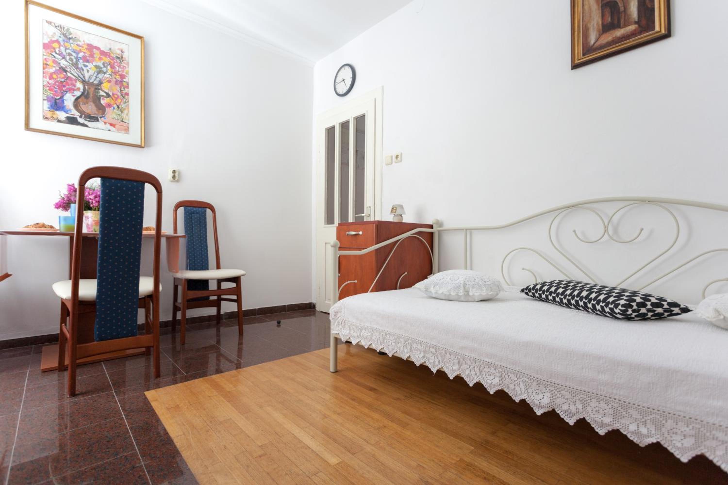 Do you want to fully enjoy Old Town