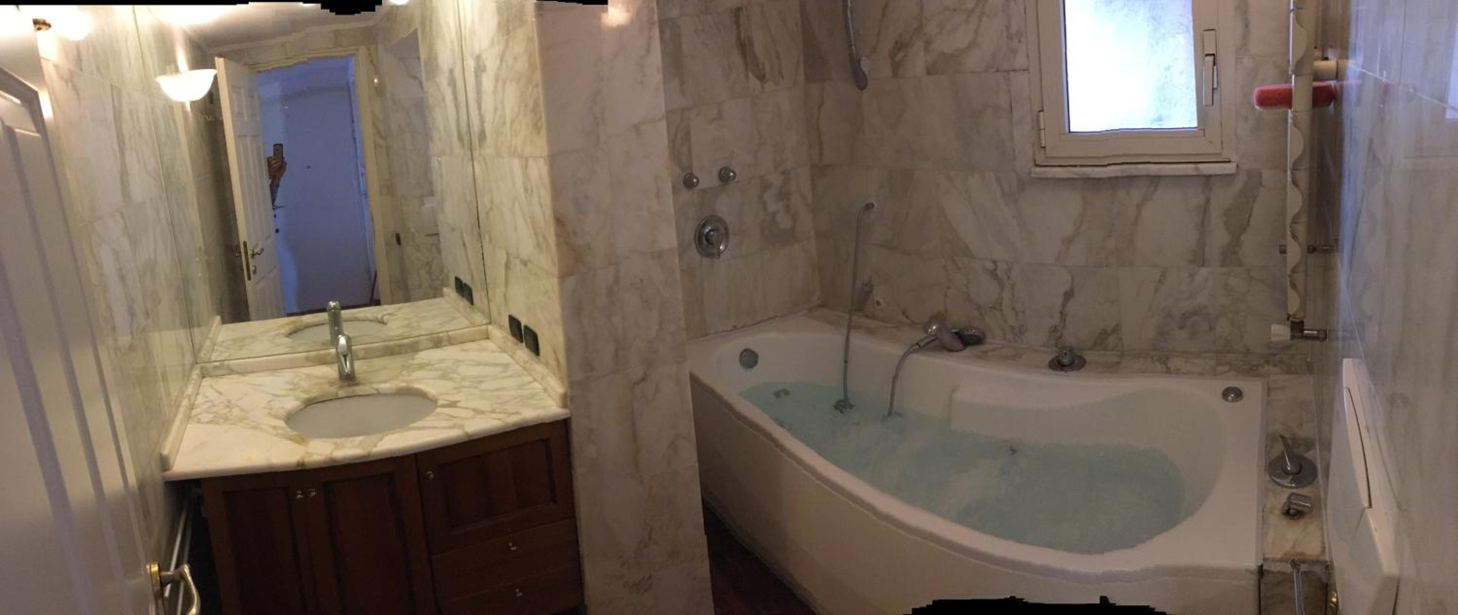 Sunny Rome Attico con Jacuzzi, terrazzo e fibra