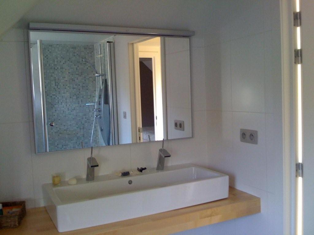 Holiday Home and Office Domisi'l