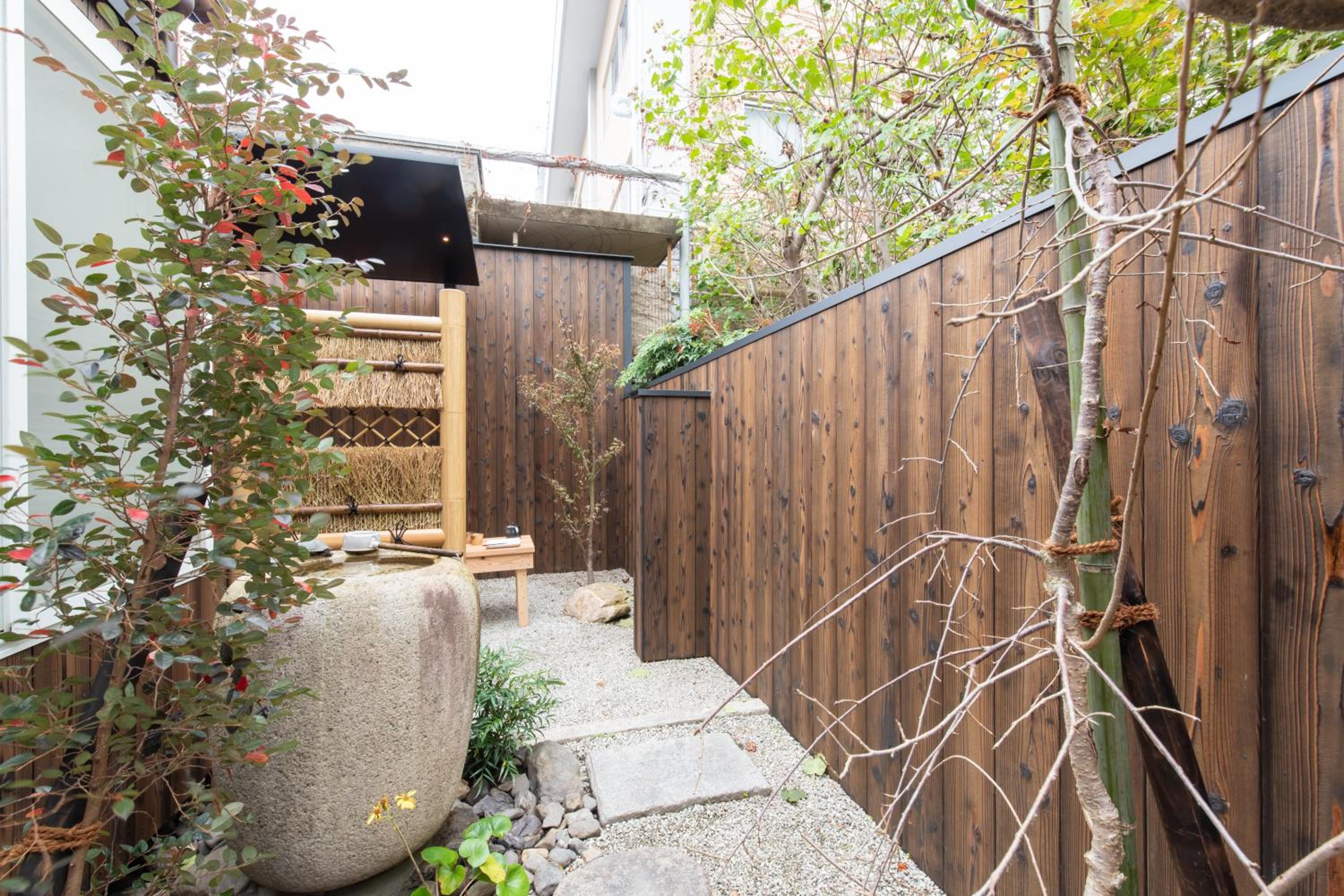 JPRESERVE Toji photo 2