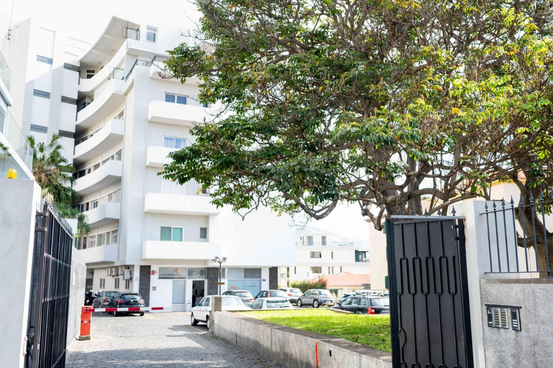 Rooftop Funchal I by Madeira Best Apartments view 2