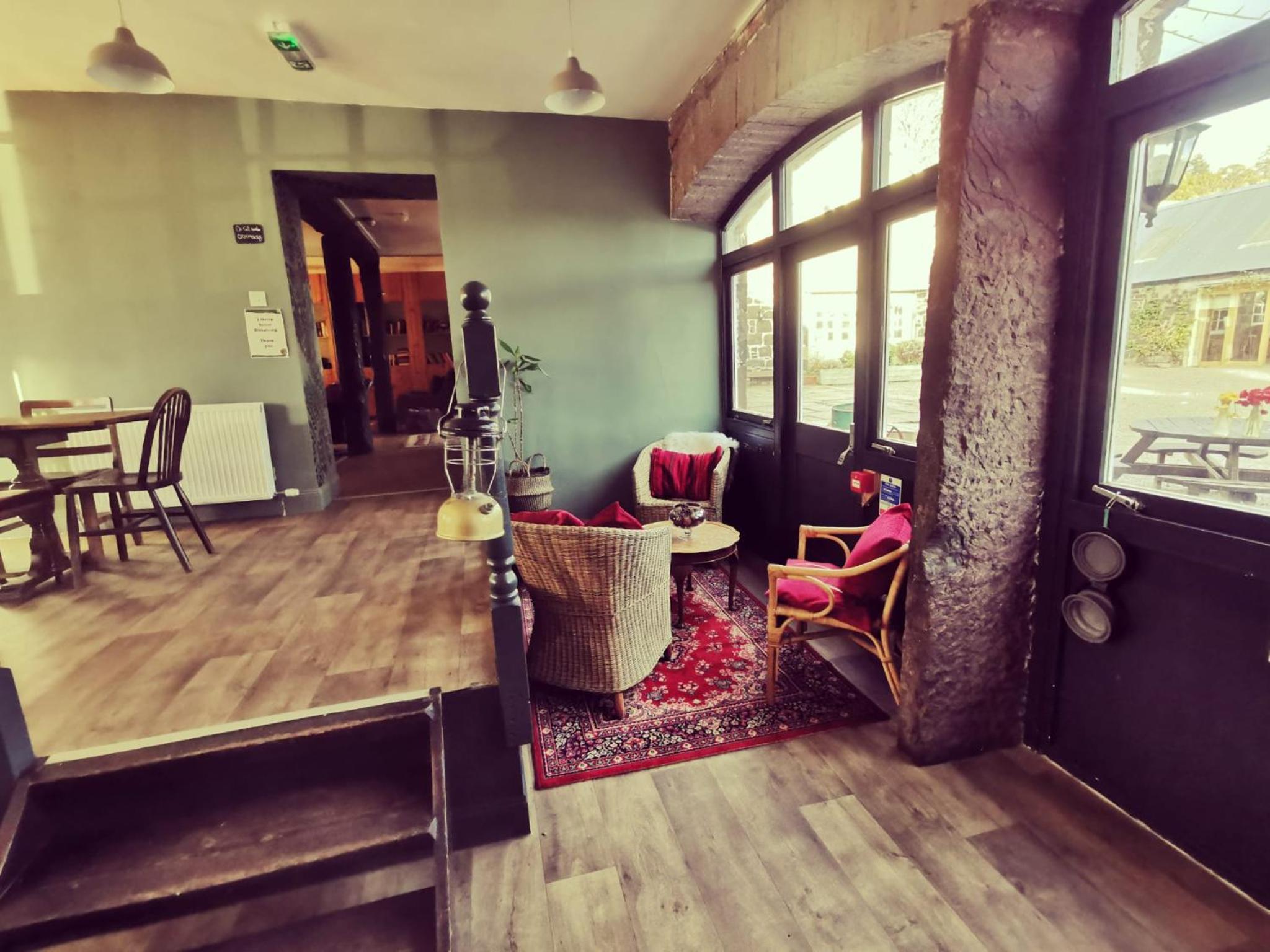 Photo 18