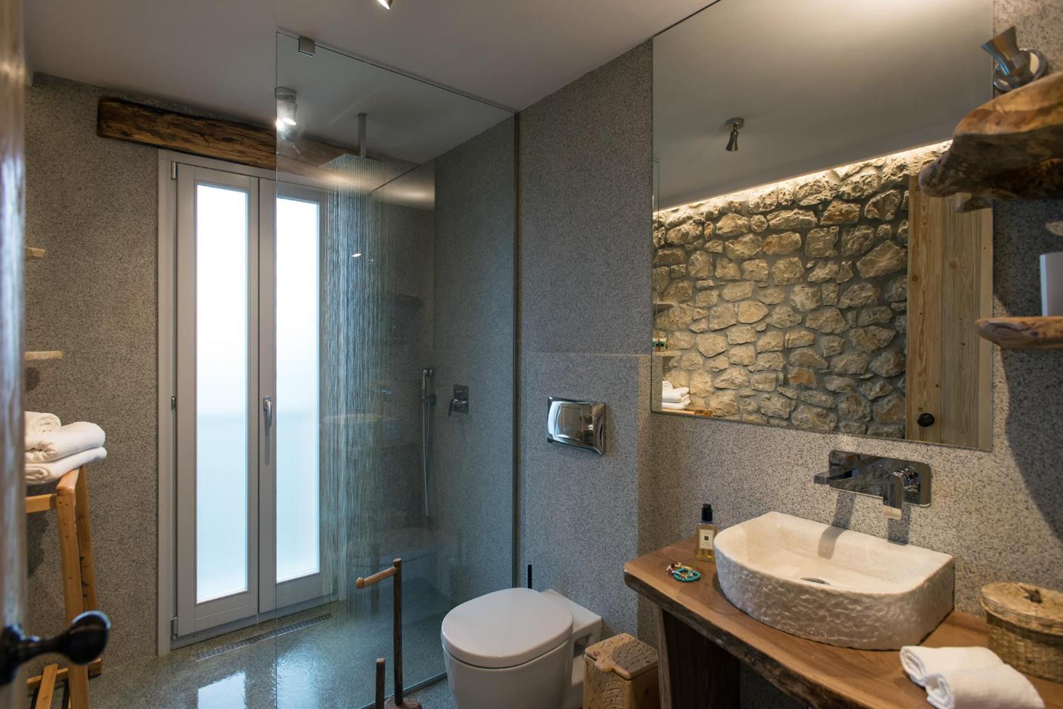 Sinium Luxury Villas view 5