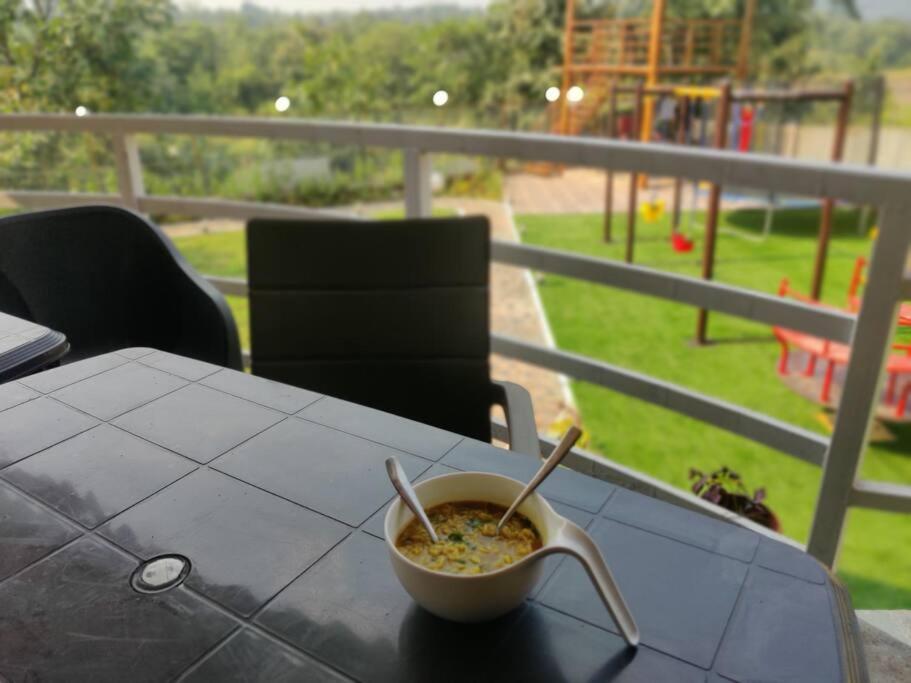 Sunils villa with private pool, Machan and play area in Karjat