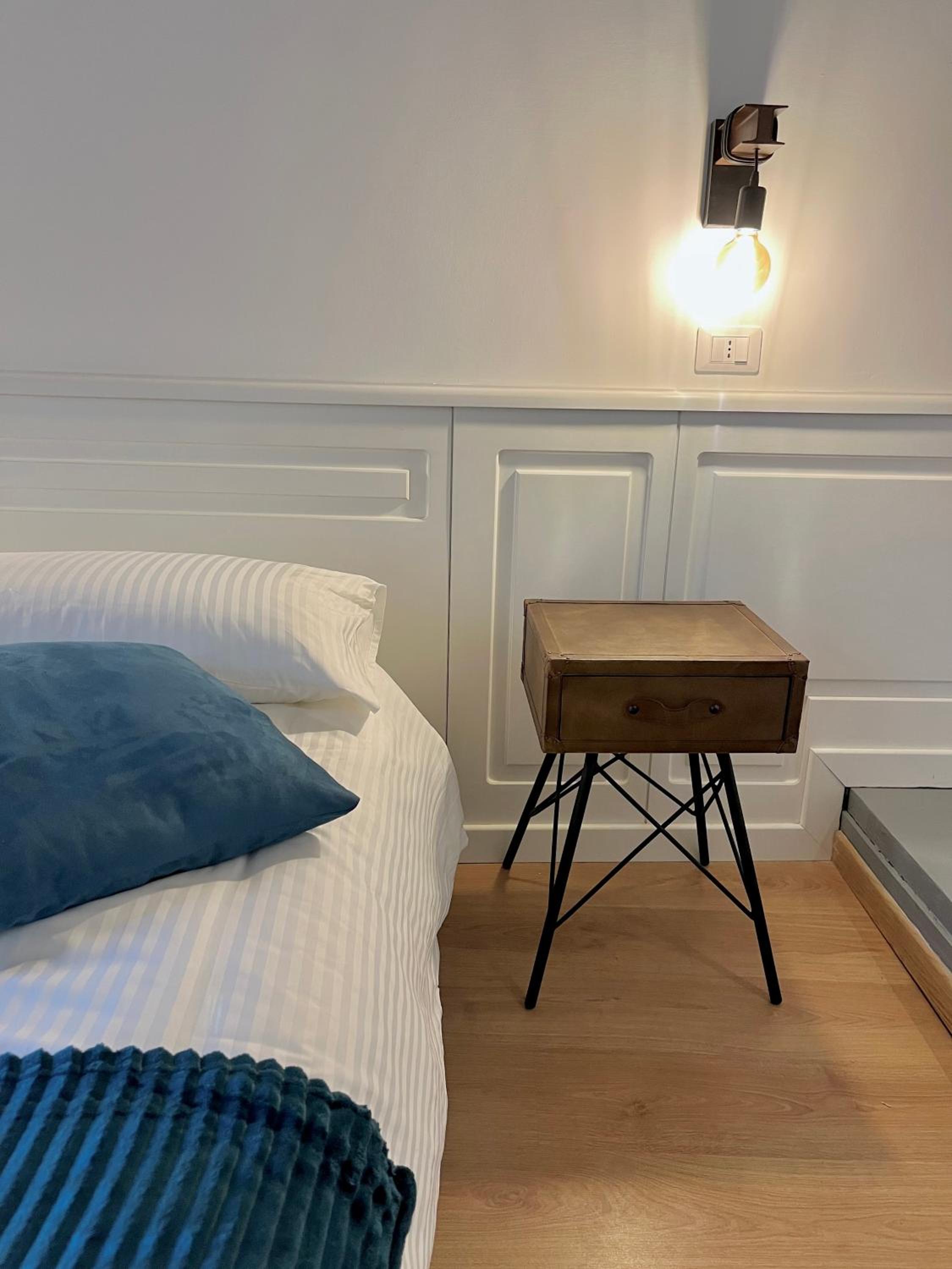 Domus Avi - Guest House