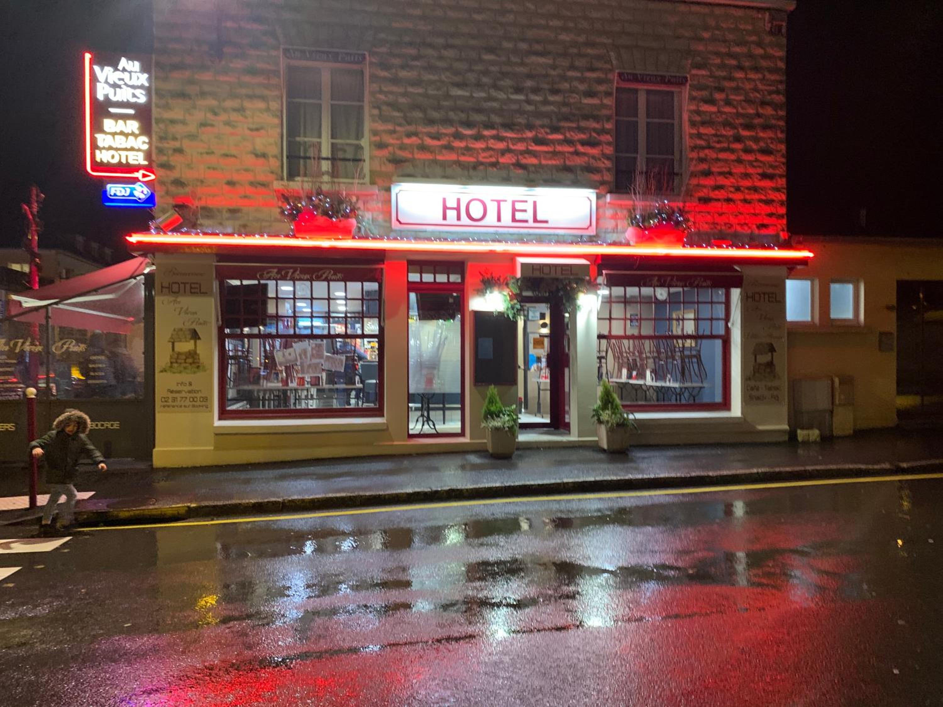 restaurant