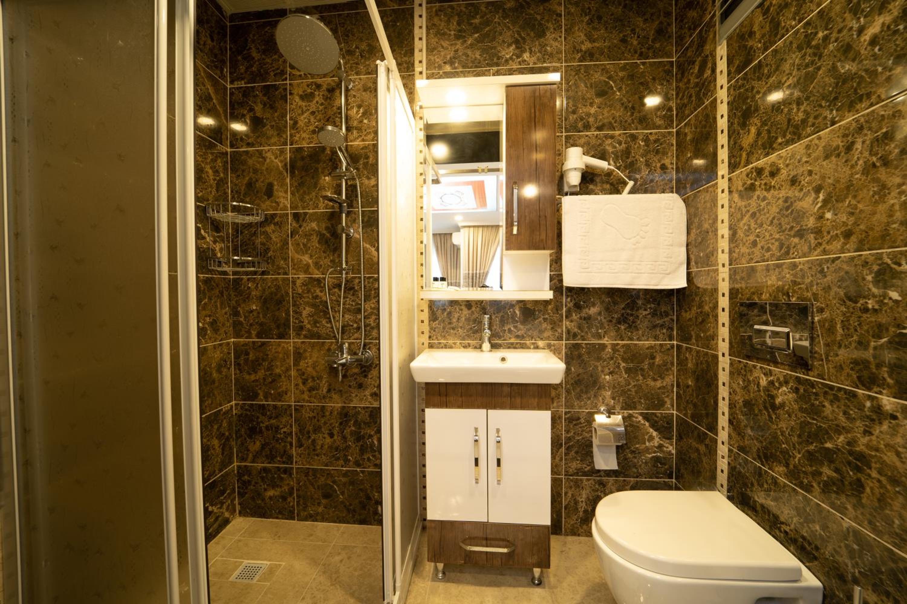 Zin Hotel İstanbul - Image 40