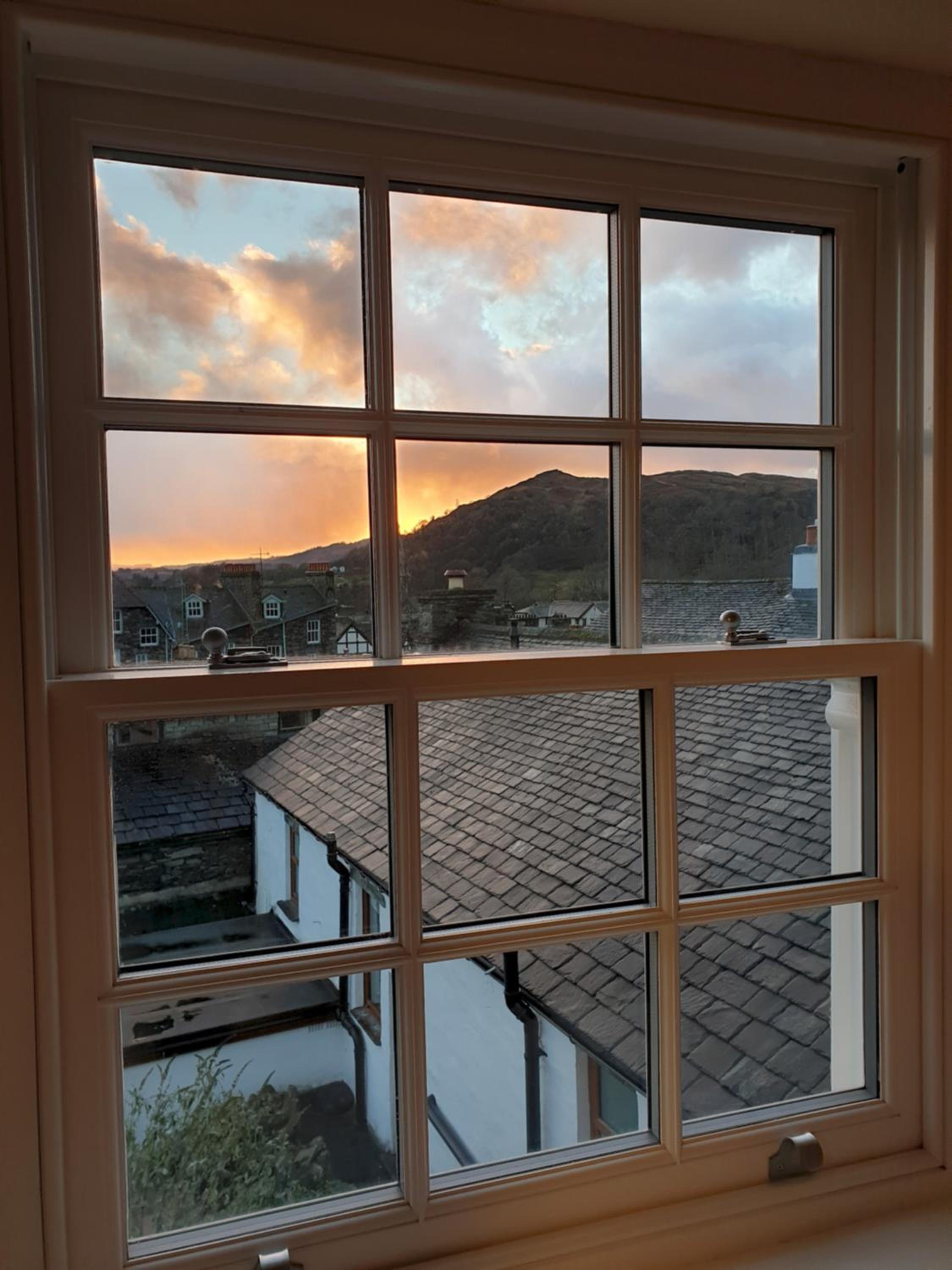 Peggy Hill Cottage view 4