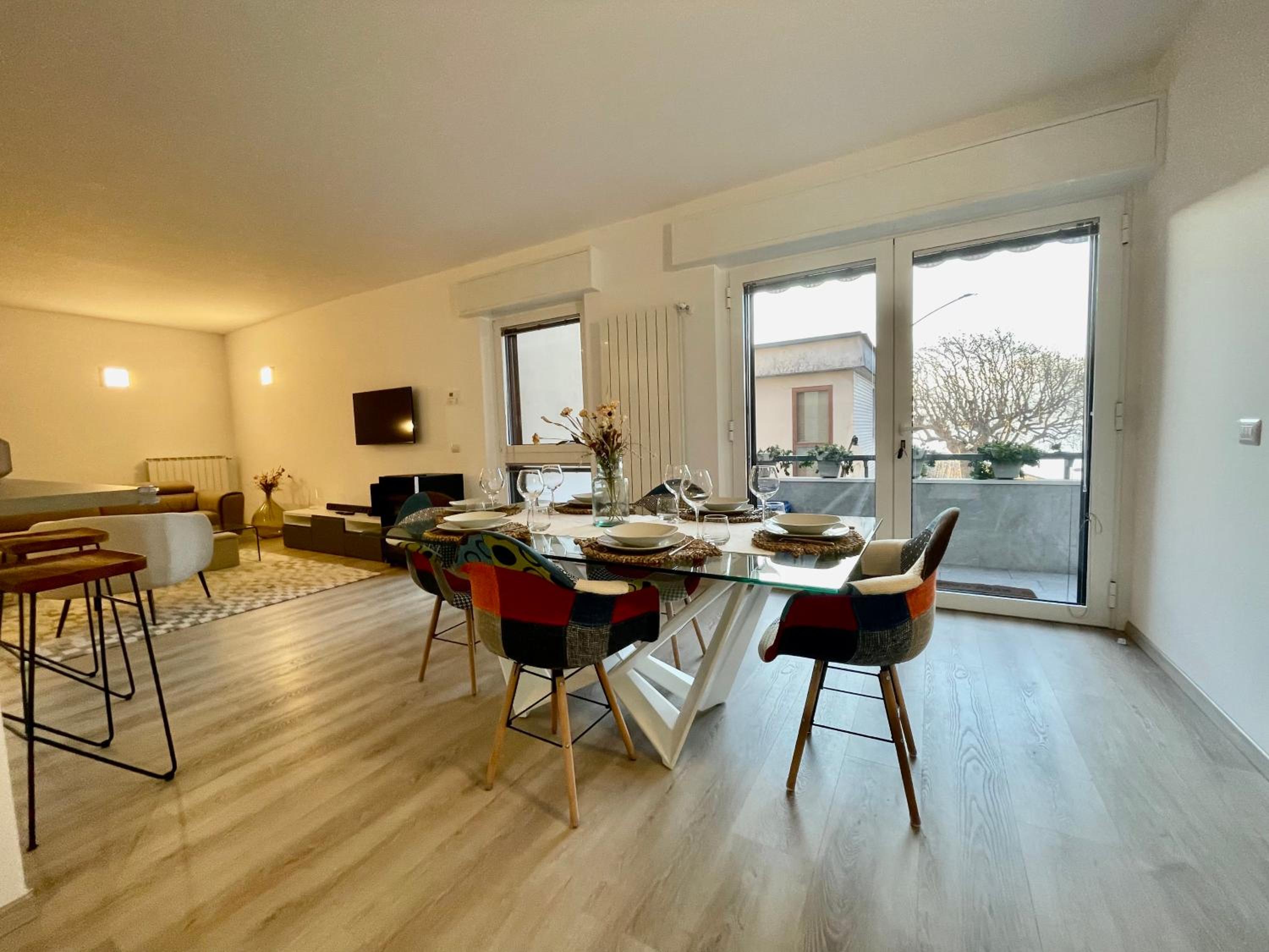 Hotel San Martino Lake View Apartment - Image 1