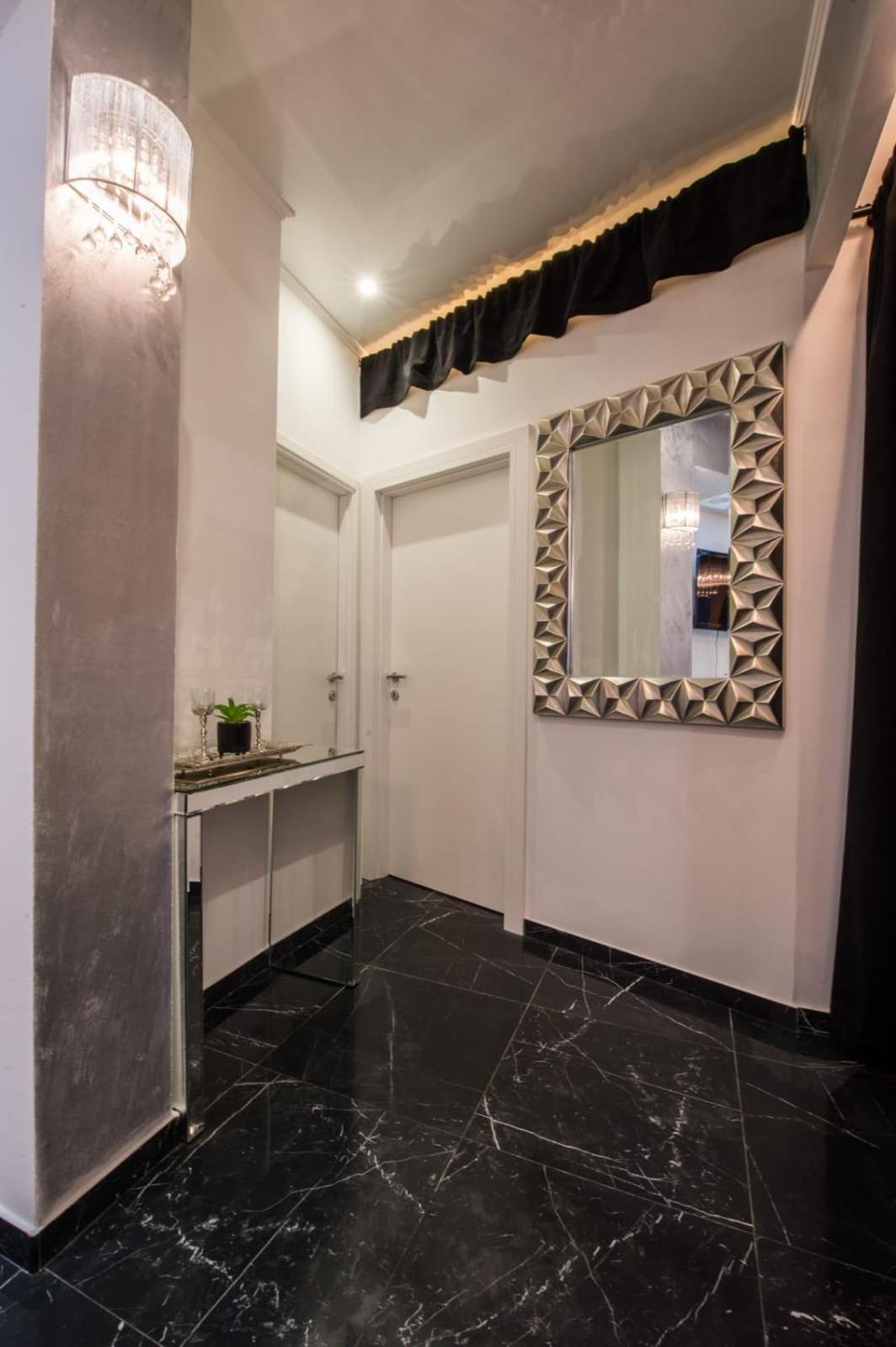 Hotel Apartman Slay - Image 1