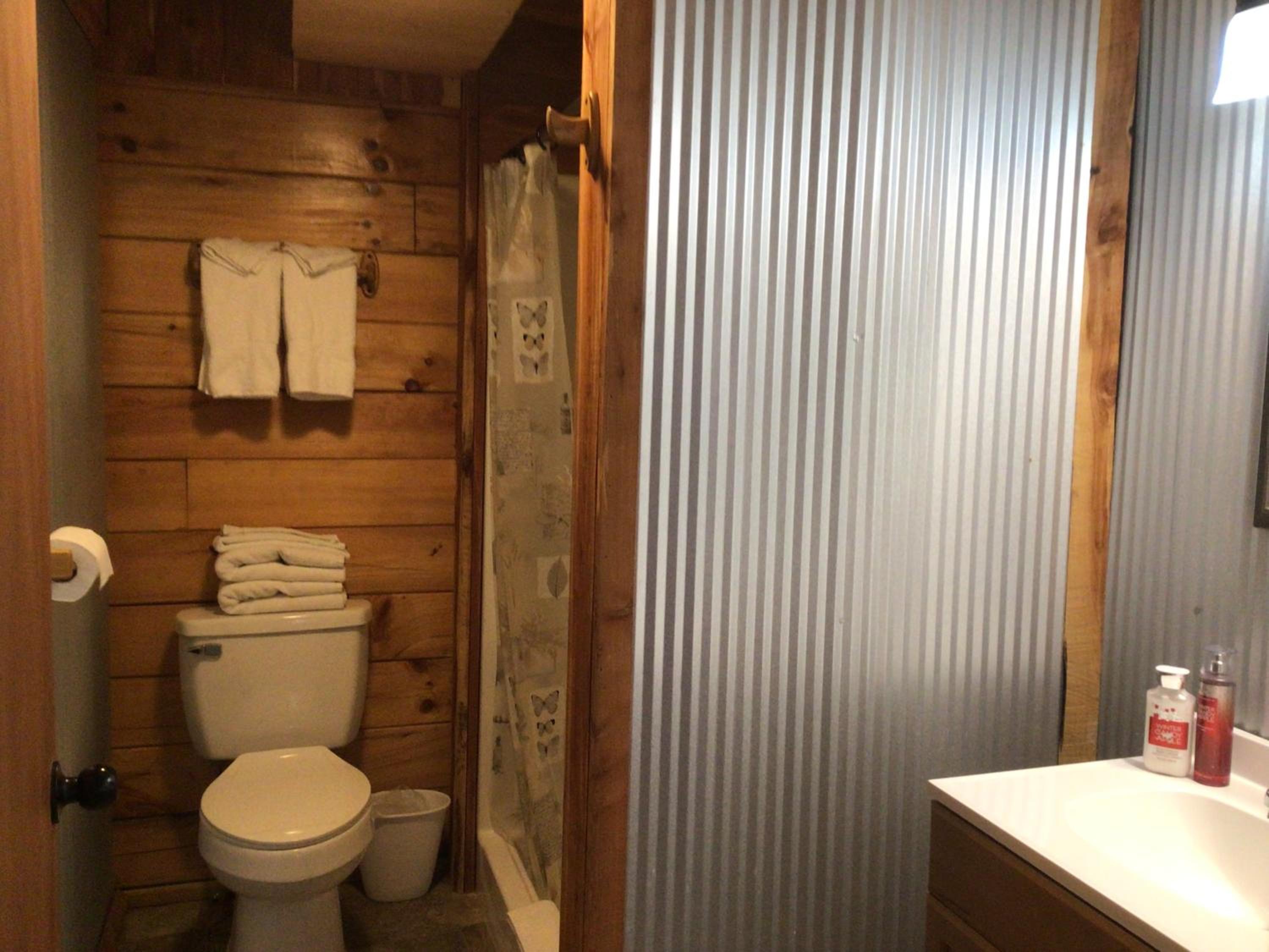 Kozy Haven Log Cabin Rentals