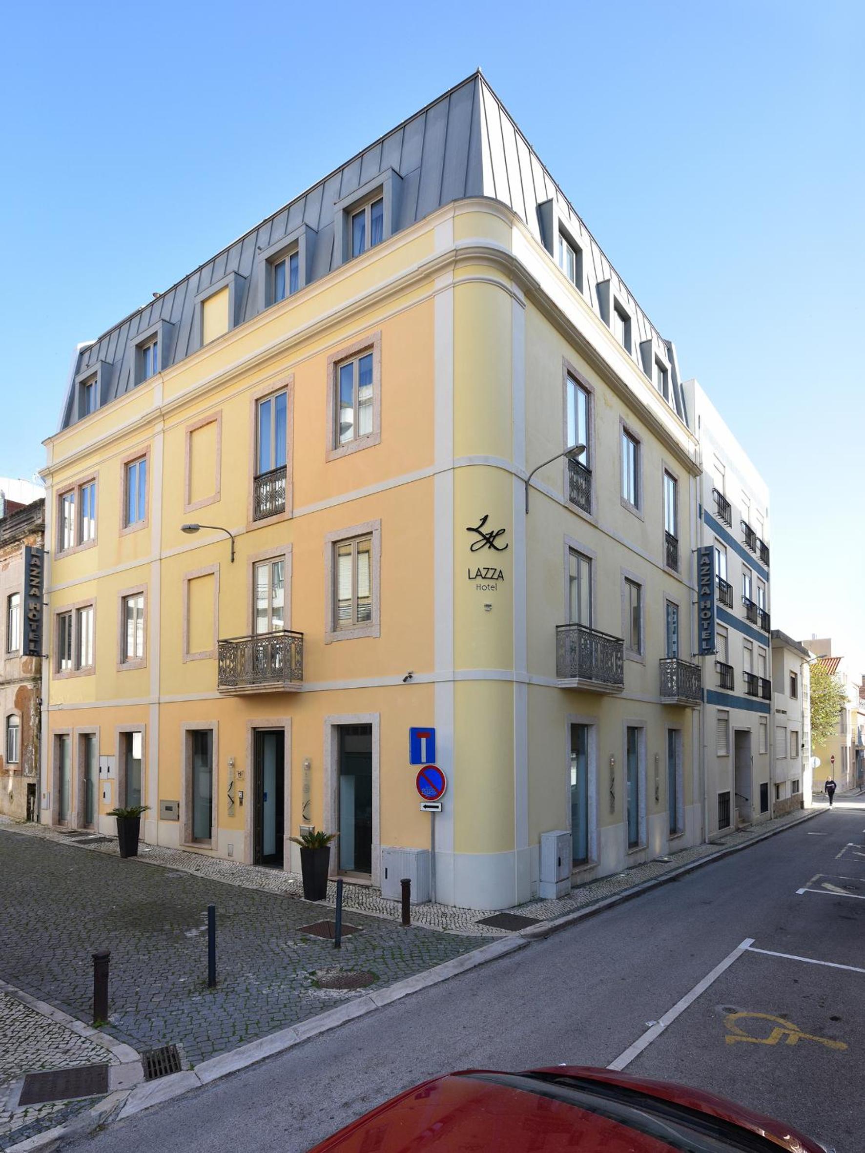 Hotel Lazza Hotel - Image 1