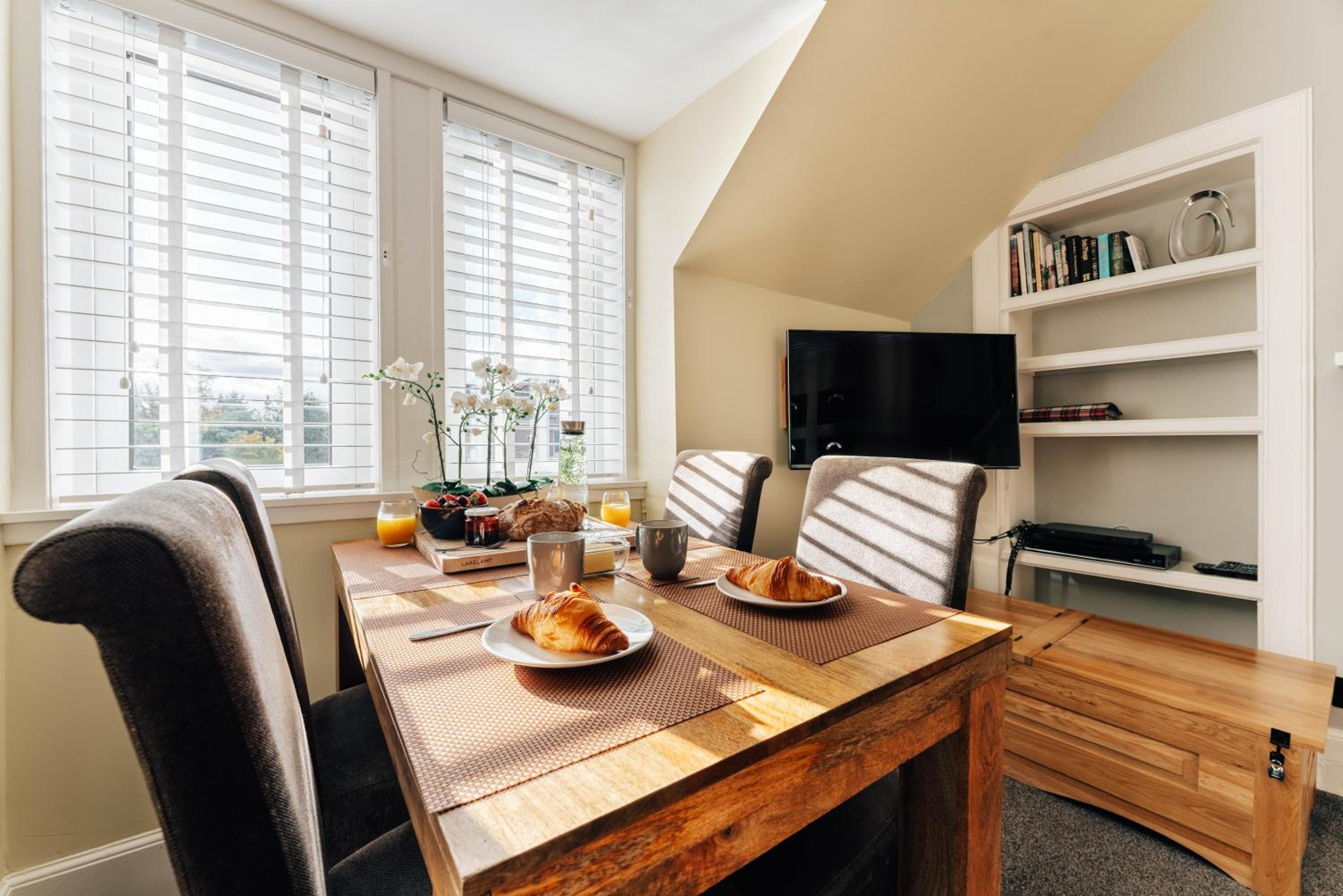 Luxury Inverness central apartment private parking view 2