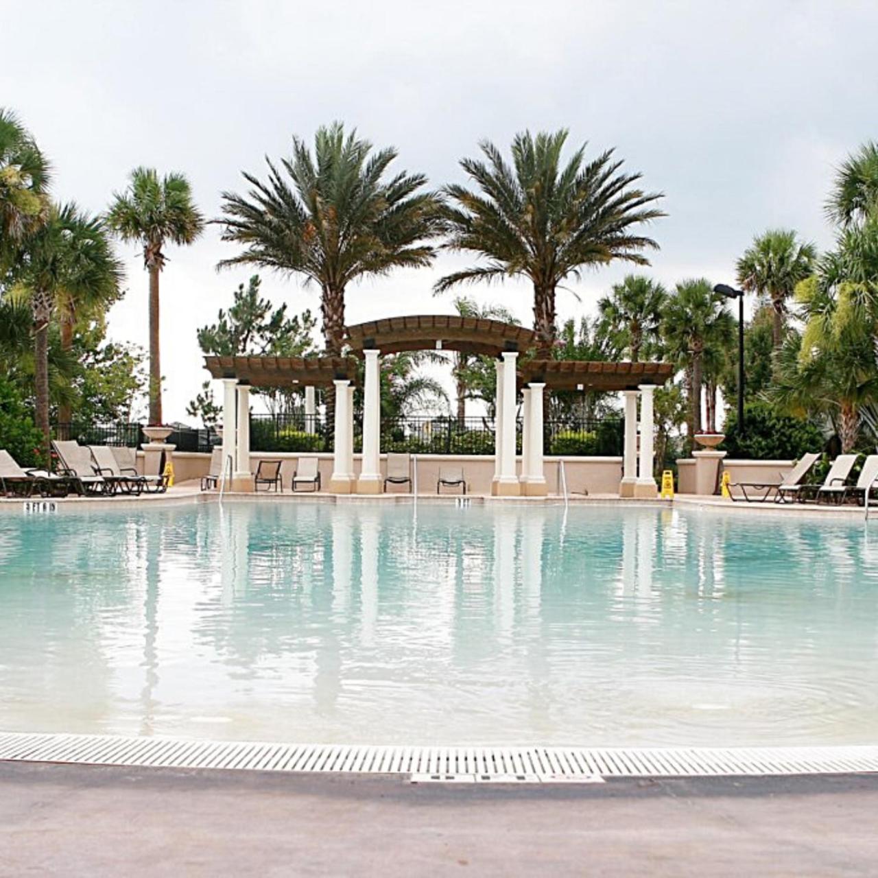 Condominium Apartment Close to Disney in Orlando Florida