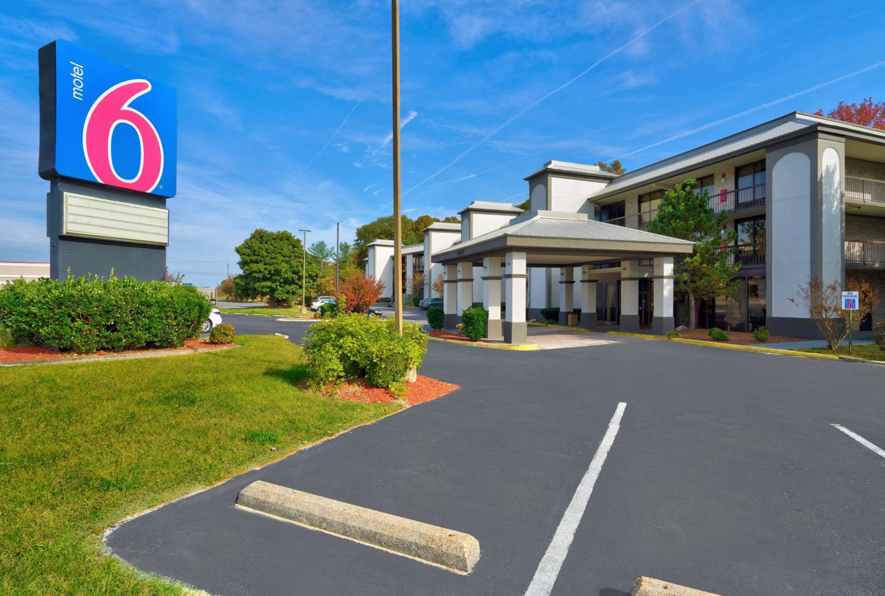 Salisbury Vacations - Motel 6-Seaford, DE - Property Image 1