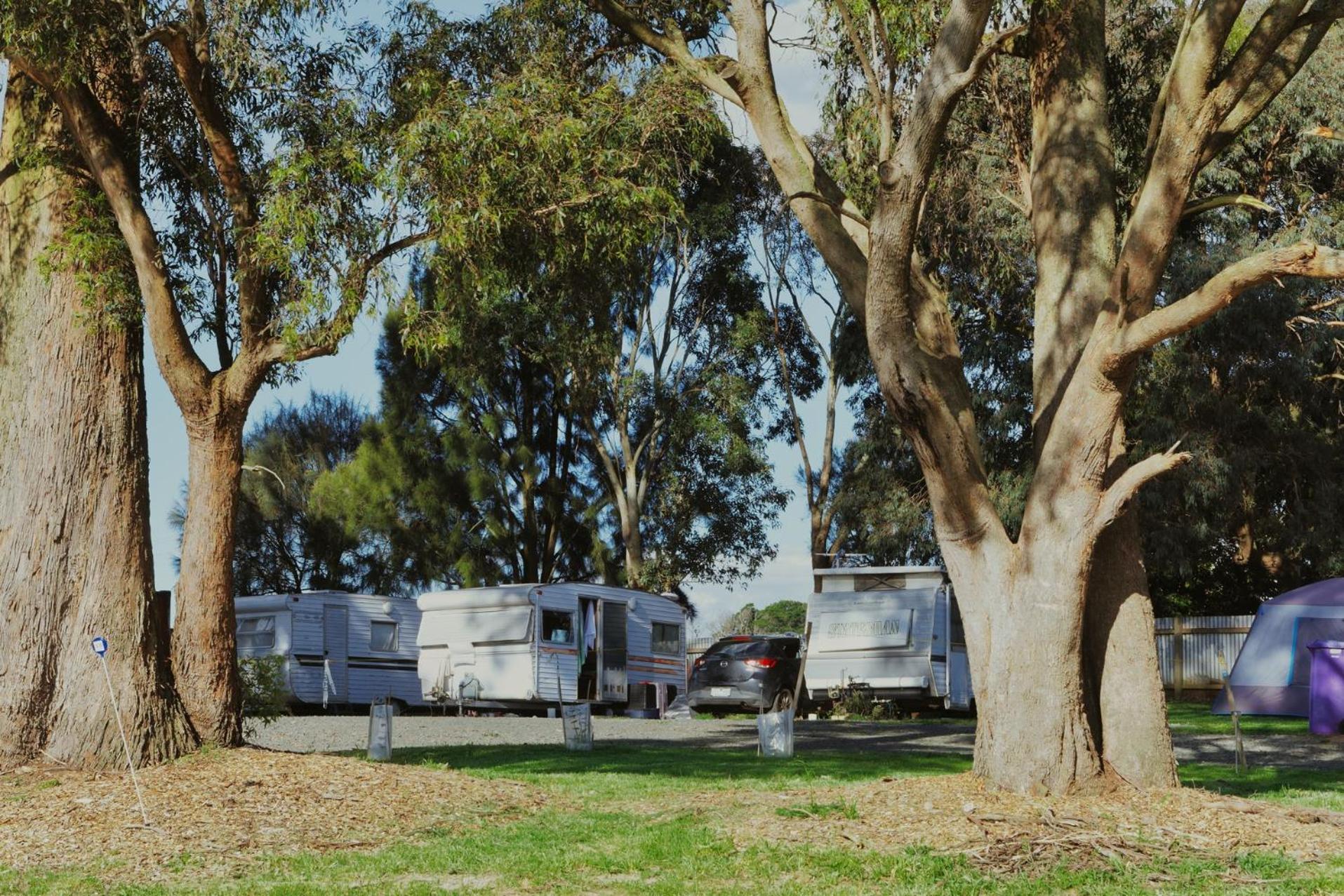 Woodmans Hill Motel