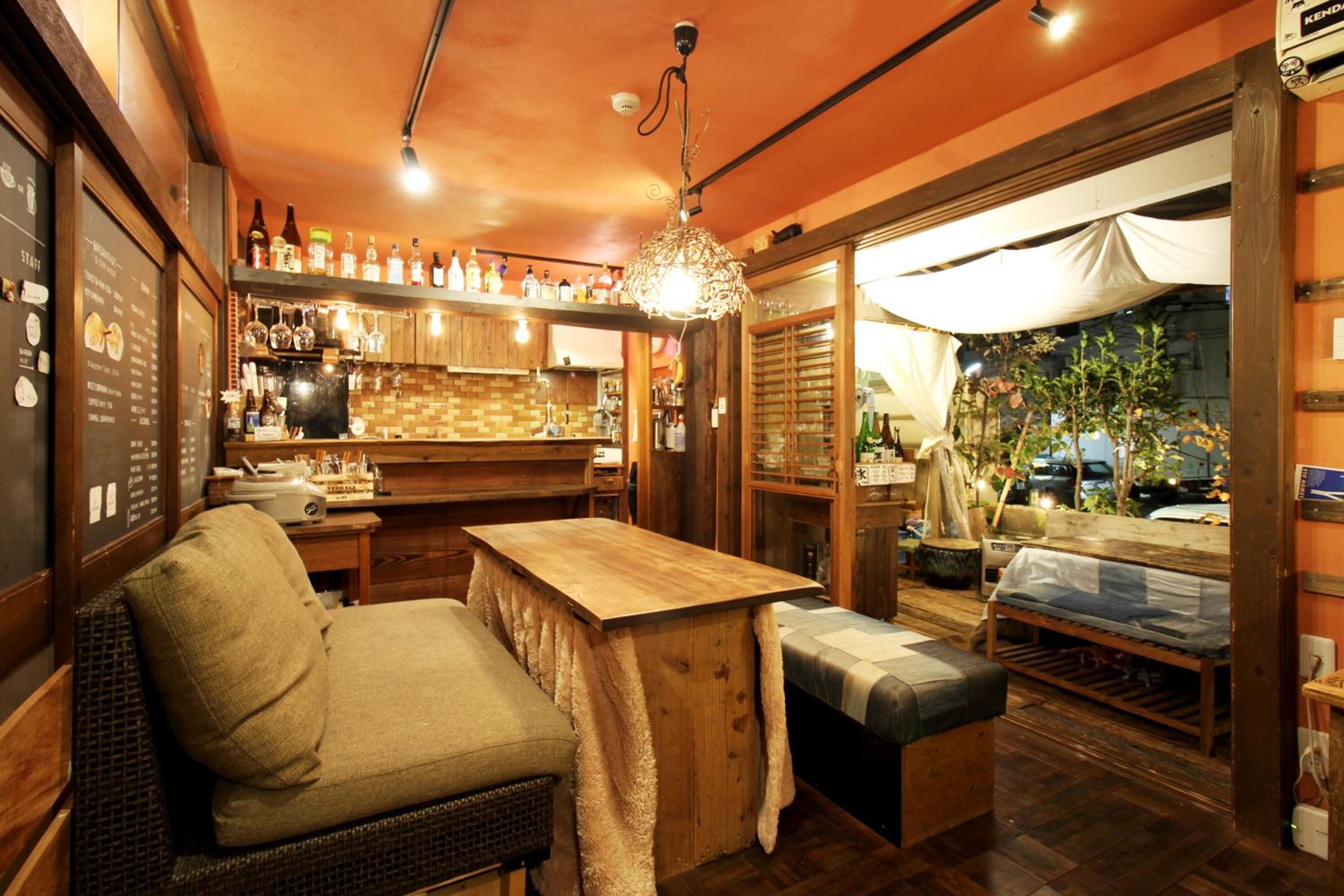 Hotel Roku Hostel Hiroshima - Image 1