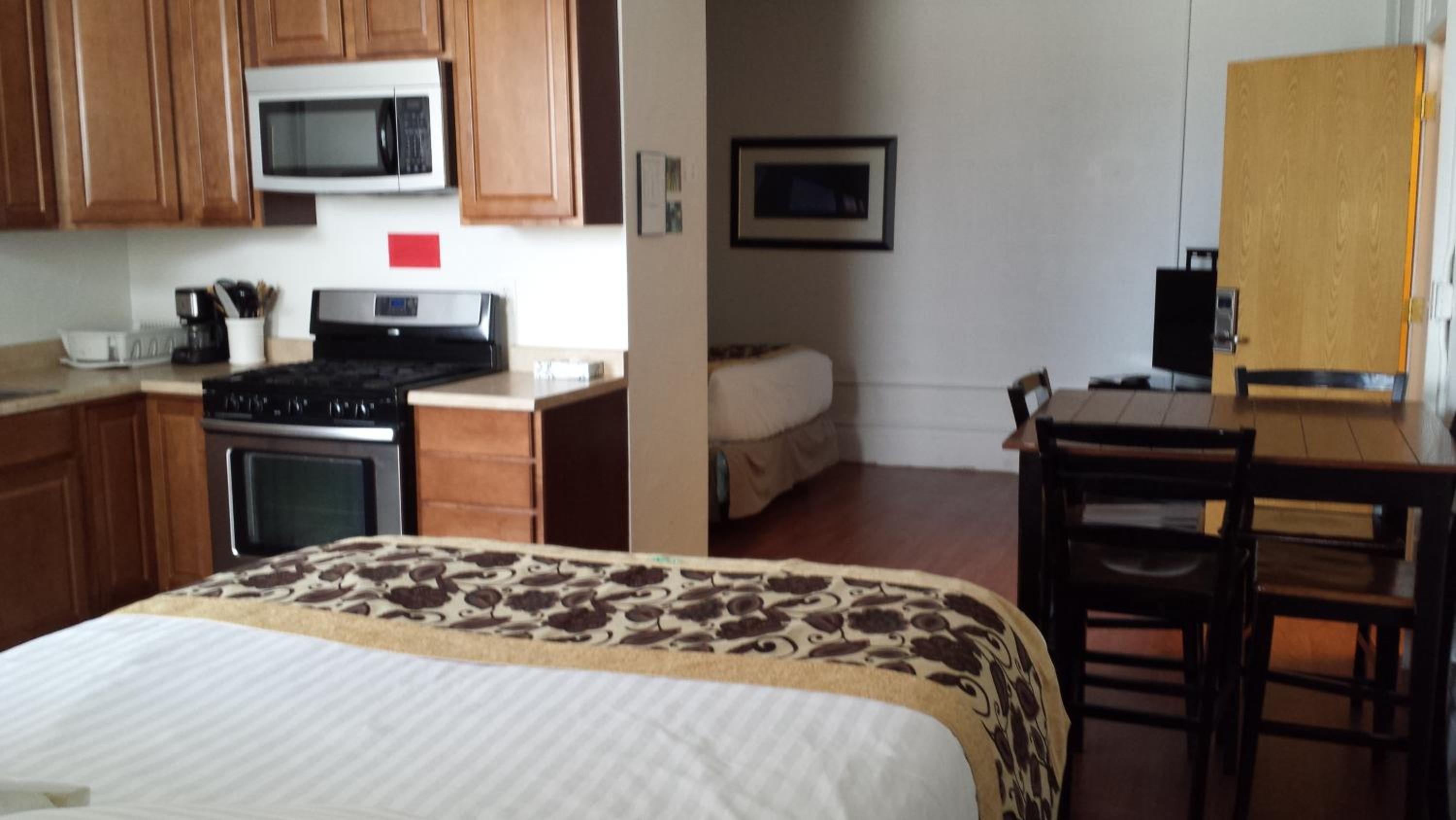 Vernal Vacations - Sage Motel - Property Image 1