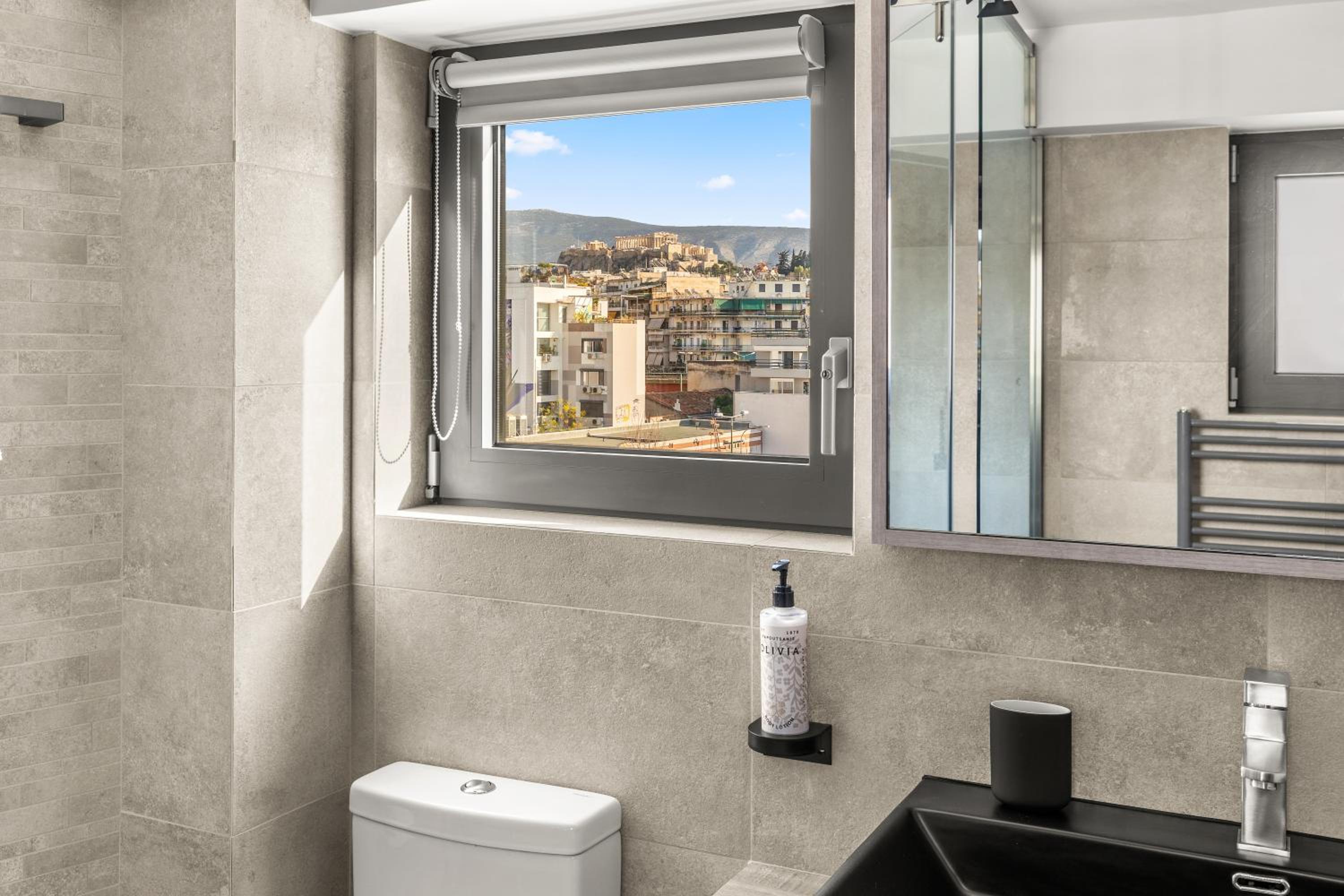 ATHENIAN VIEW LOFT