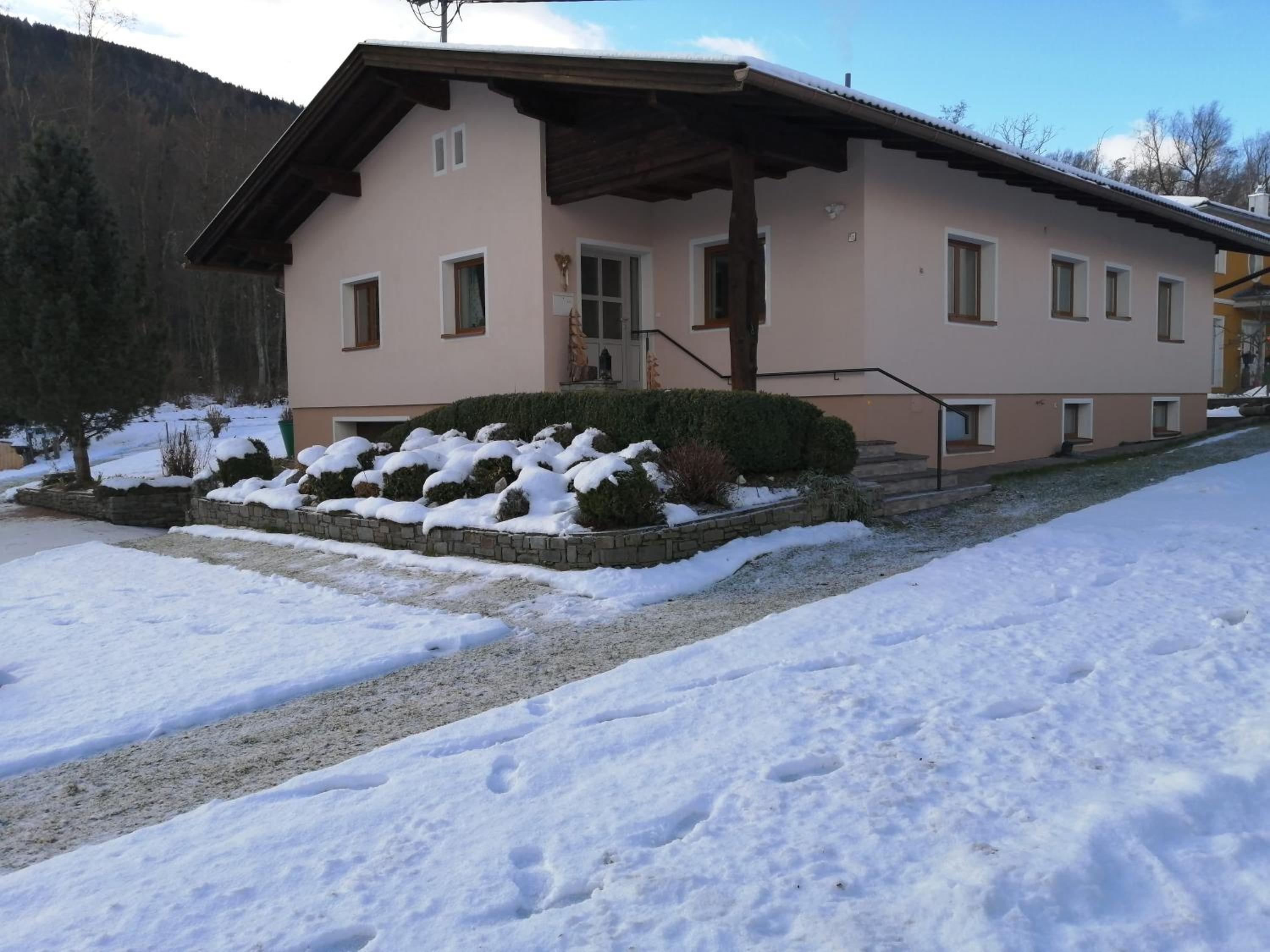 Apartmenthaus PARADISE