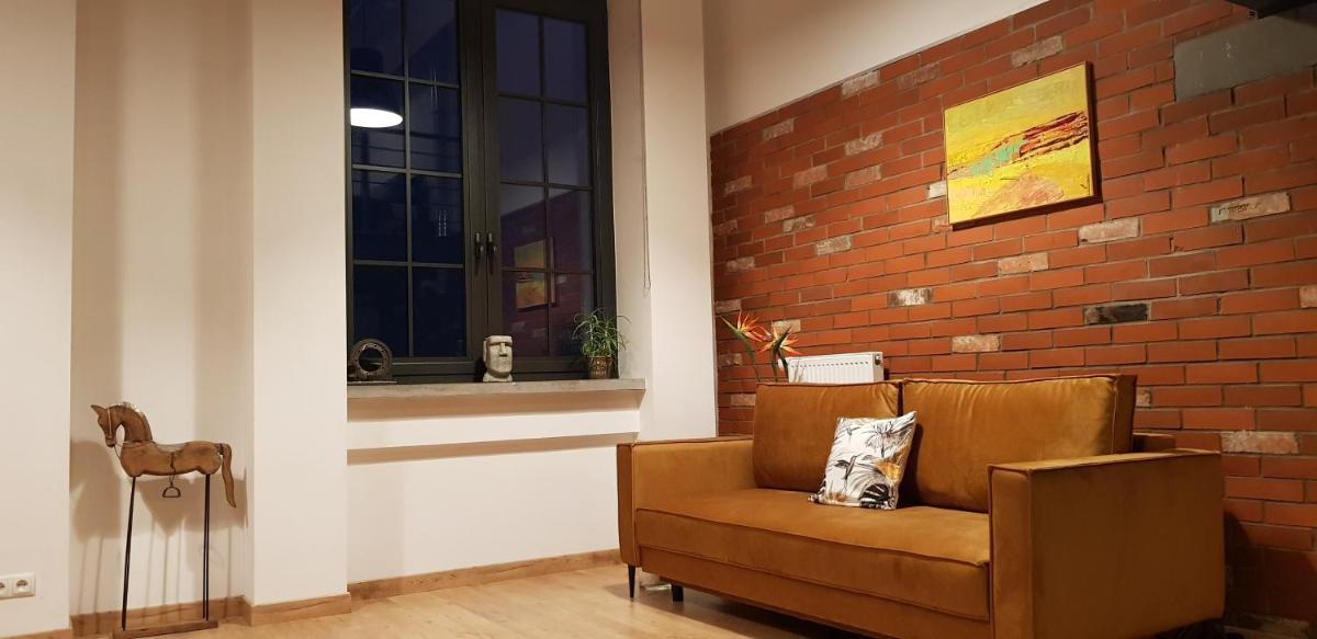 Loft Hiellego view 4