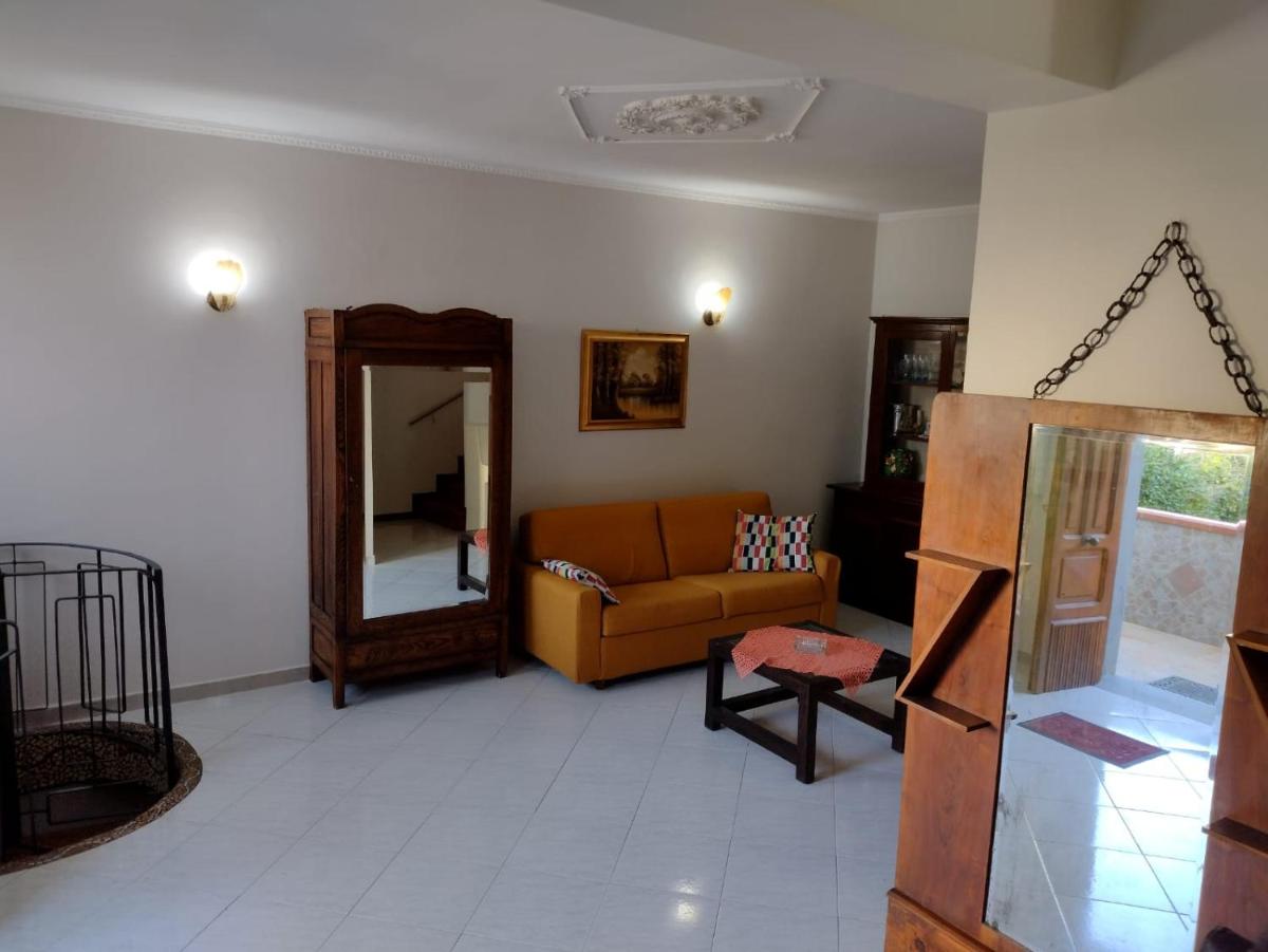 Villa Rosa view 5