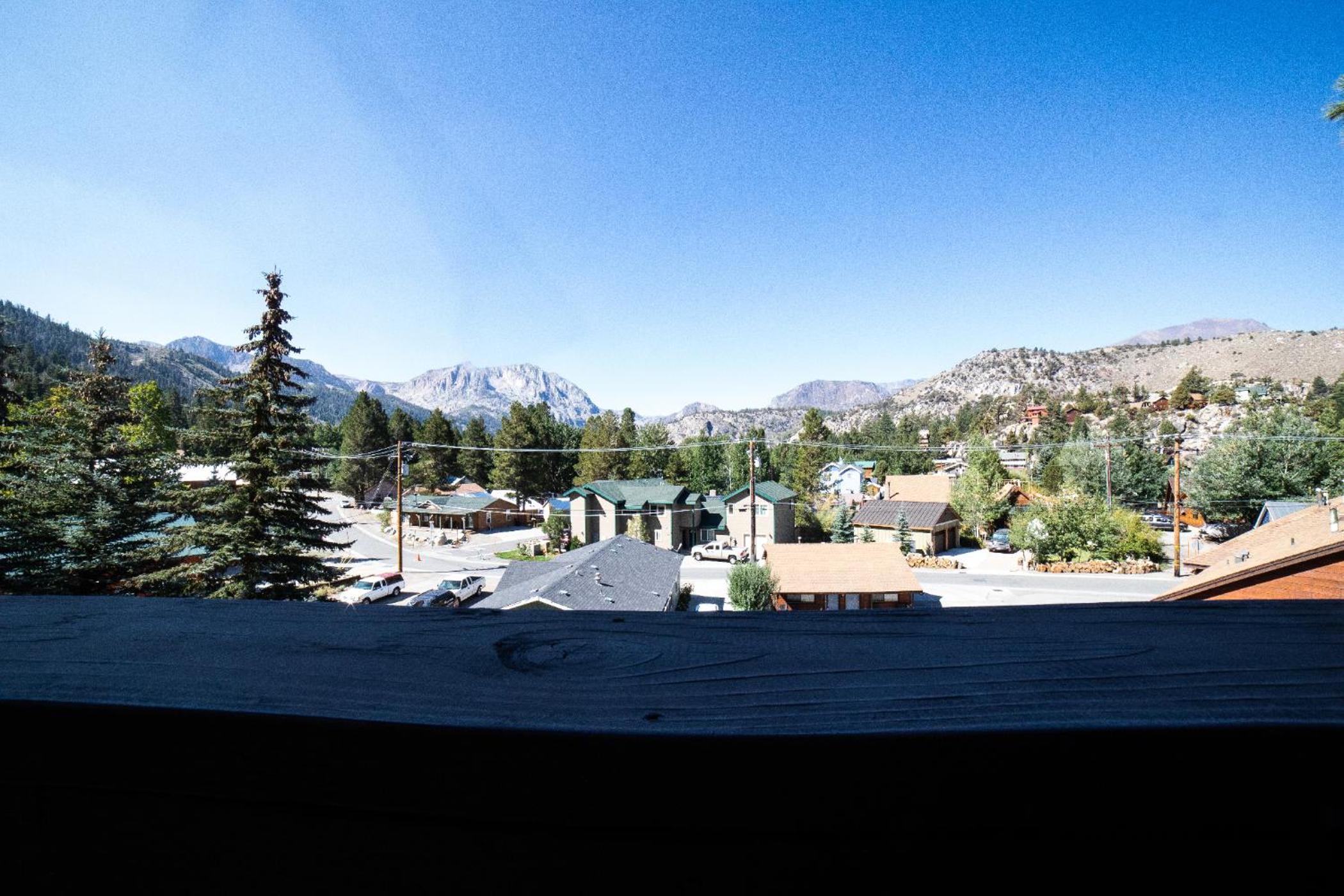 June Lake Villager