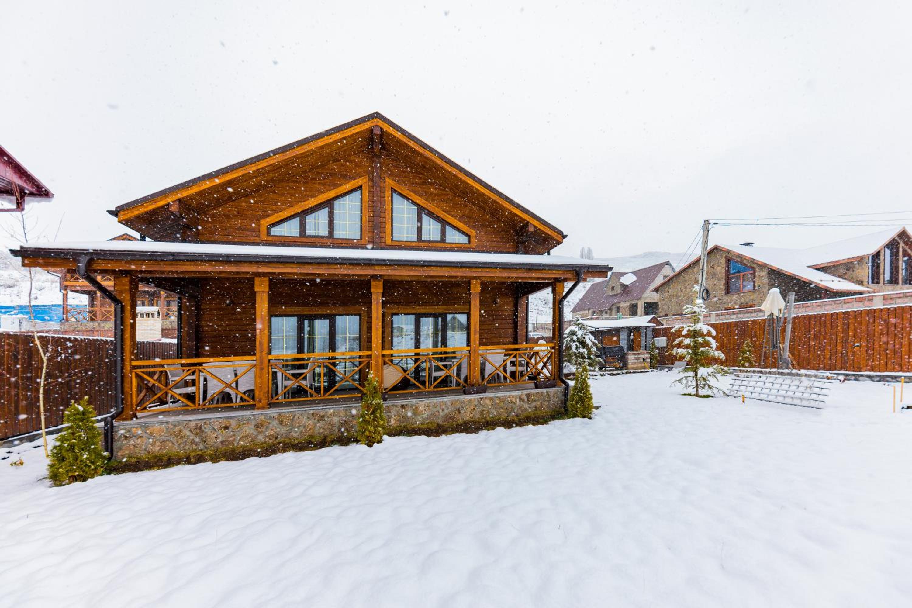 Eco Homes Tsaghkadzor