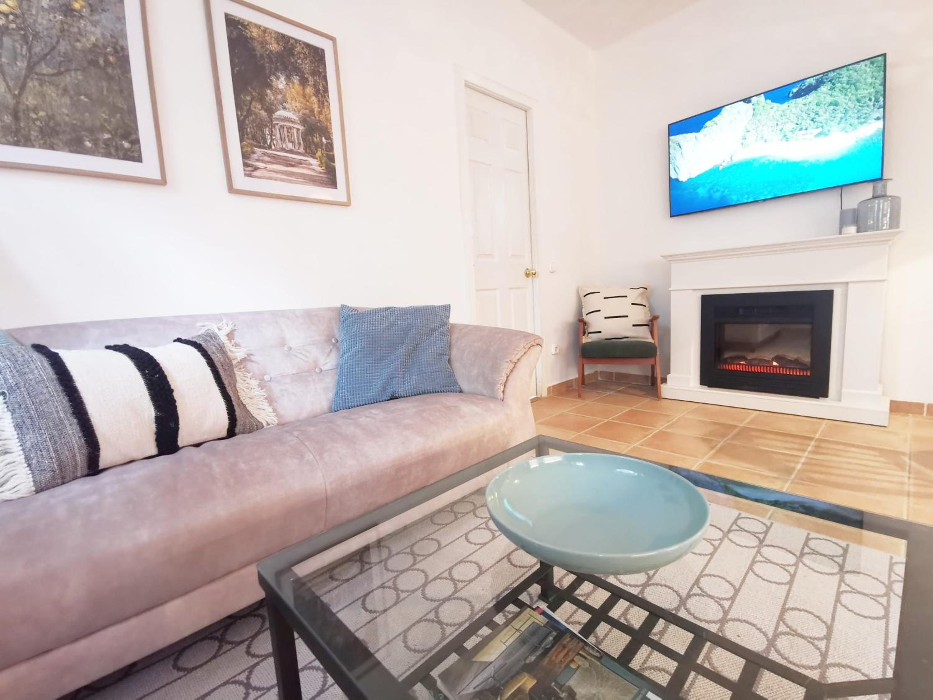 Hillside Apartment with AC & heating in Grande Maison view 2