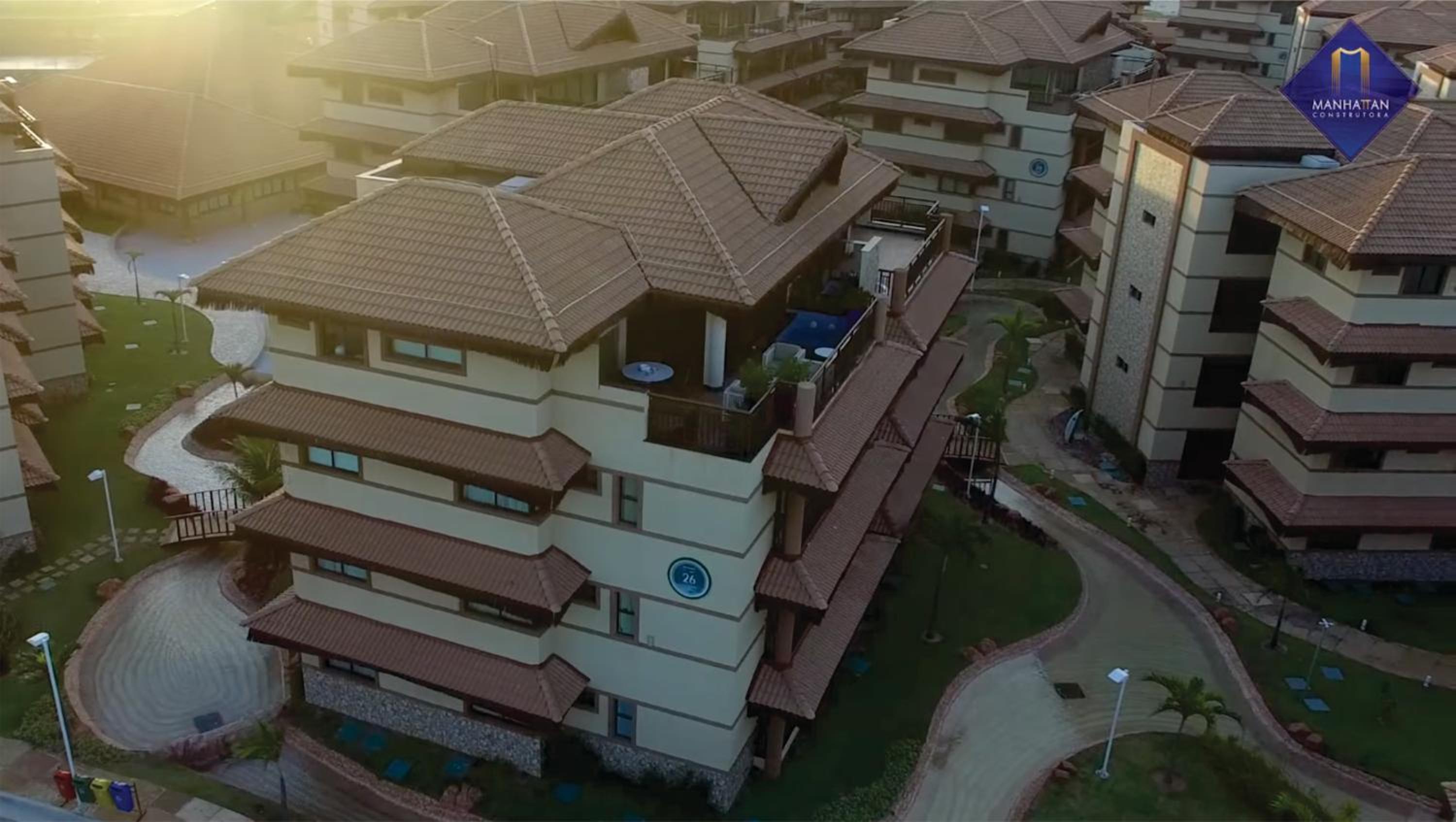 Riviera Beach Place And Manhattan Golf Residence Up to 6 Adults and 3 Children