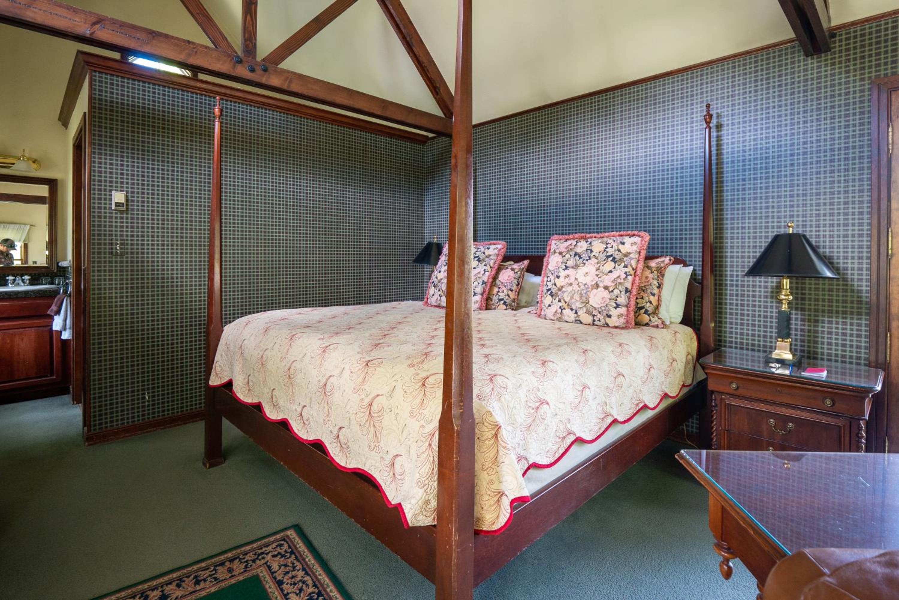 Apple Orchard Inn