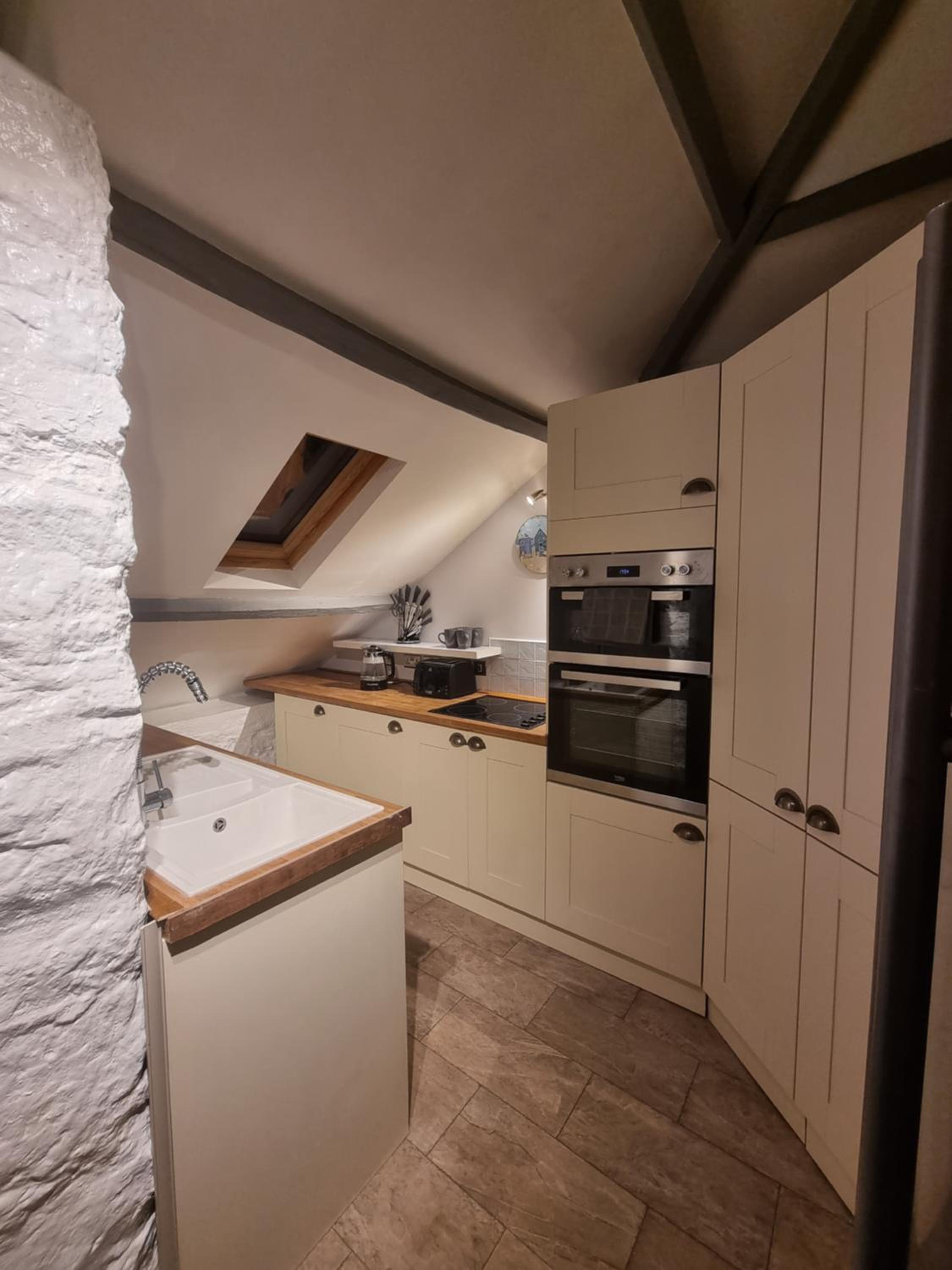 Two Bedroom Barn Conversion view 5