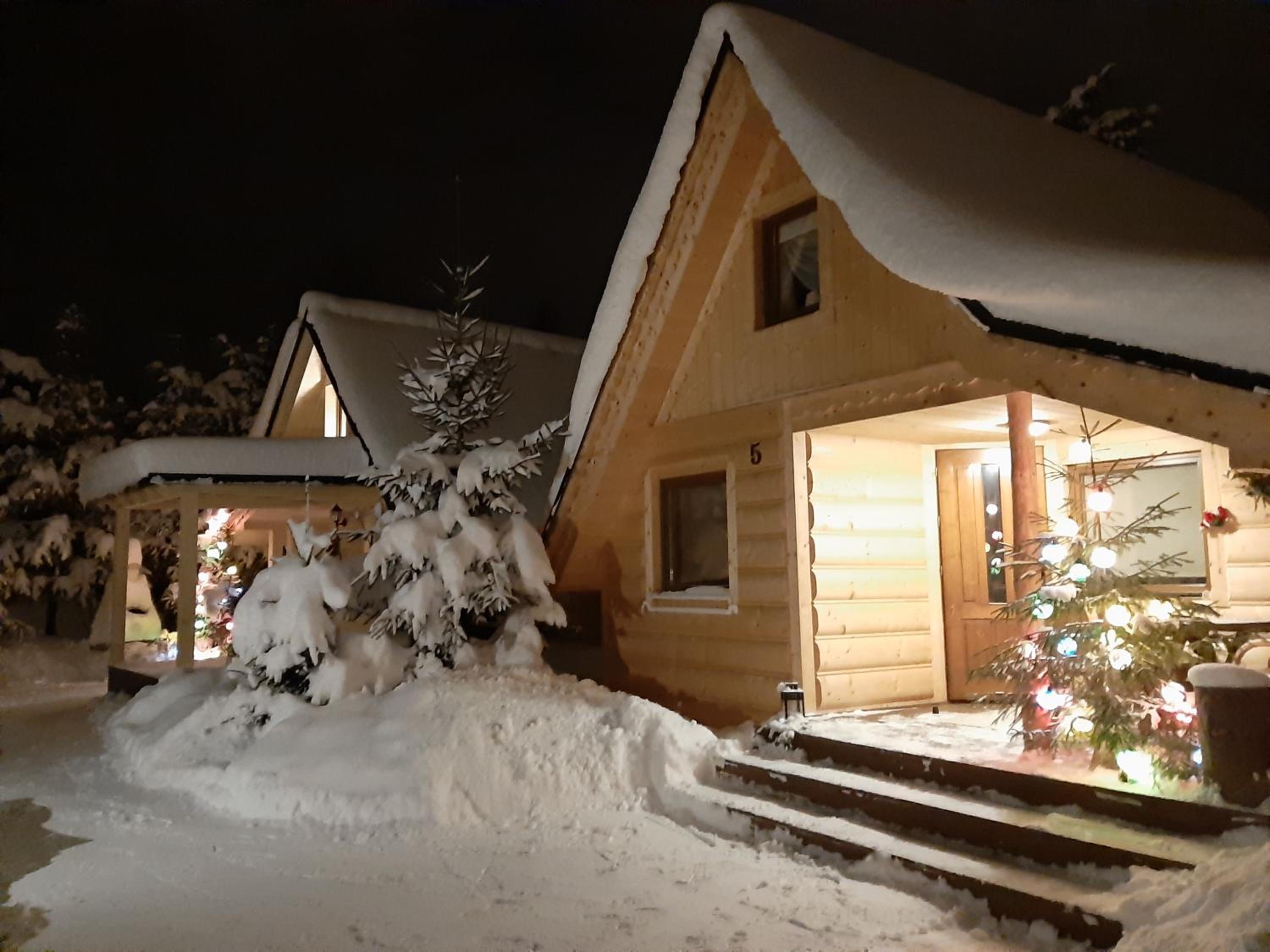 Całoroczne domki z jacuzzi Pasja I