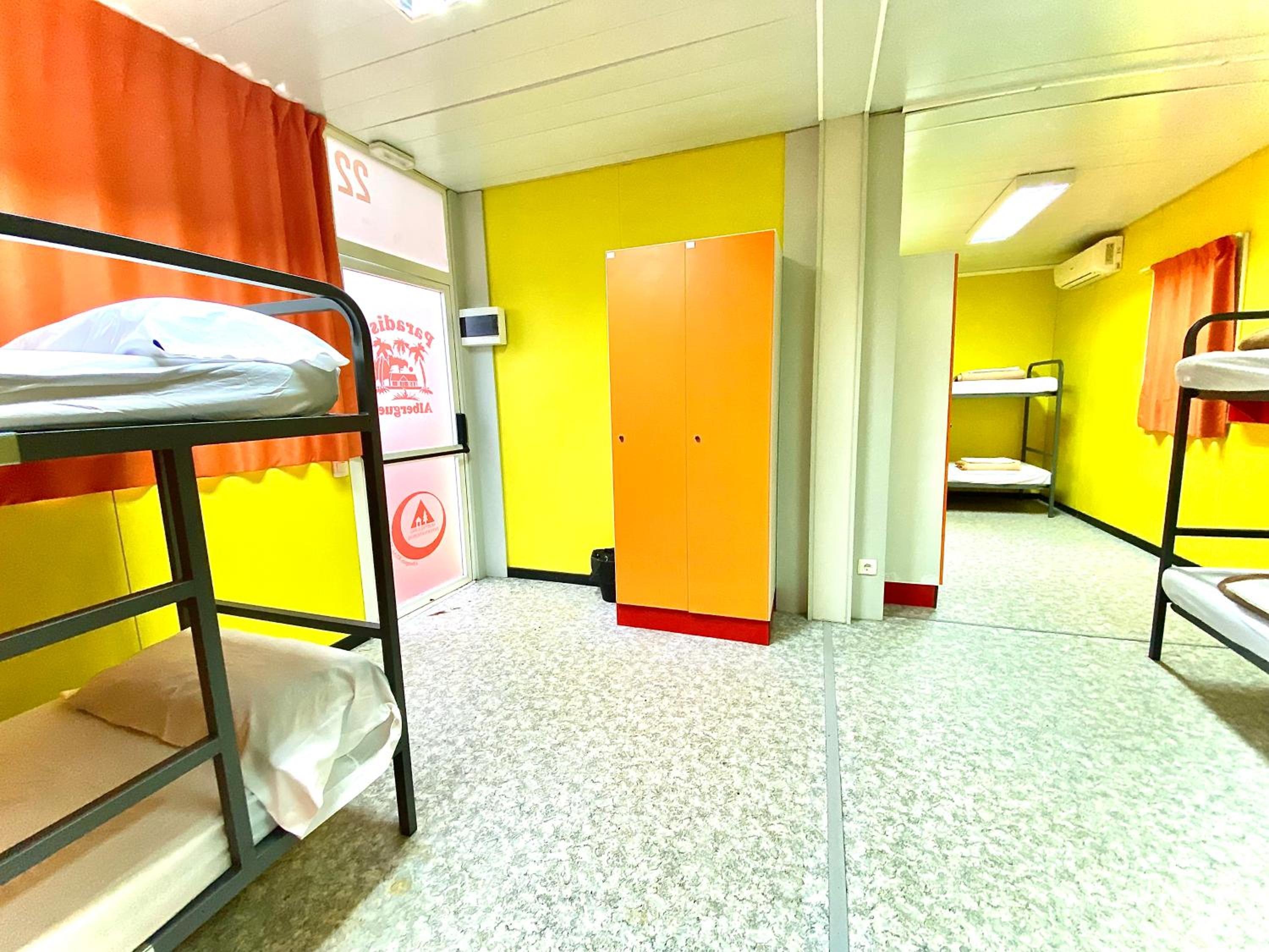 Hostel albergue Paradiso