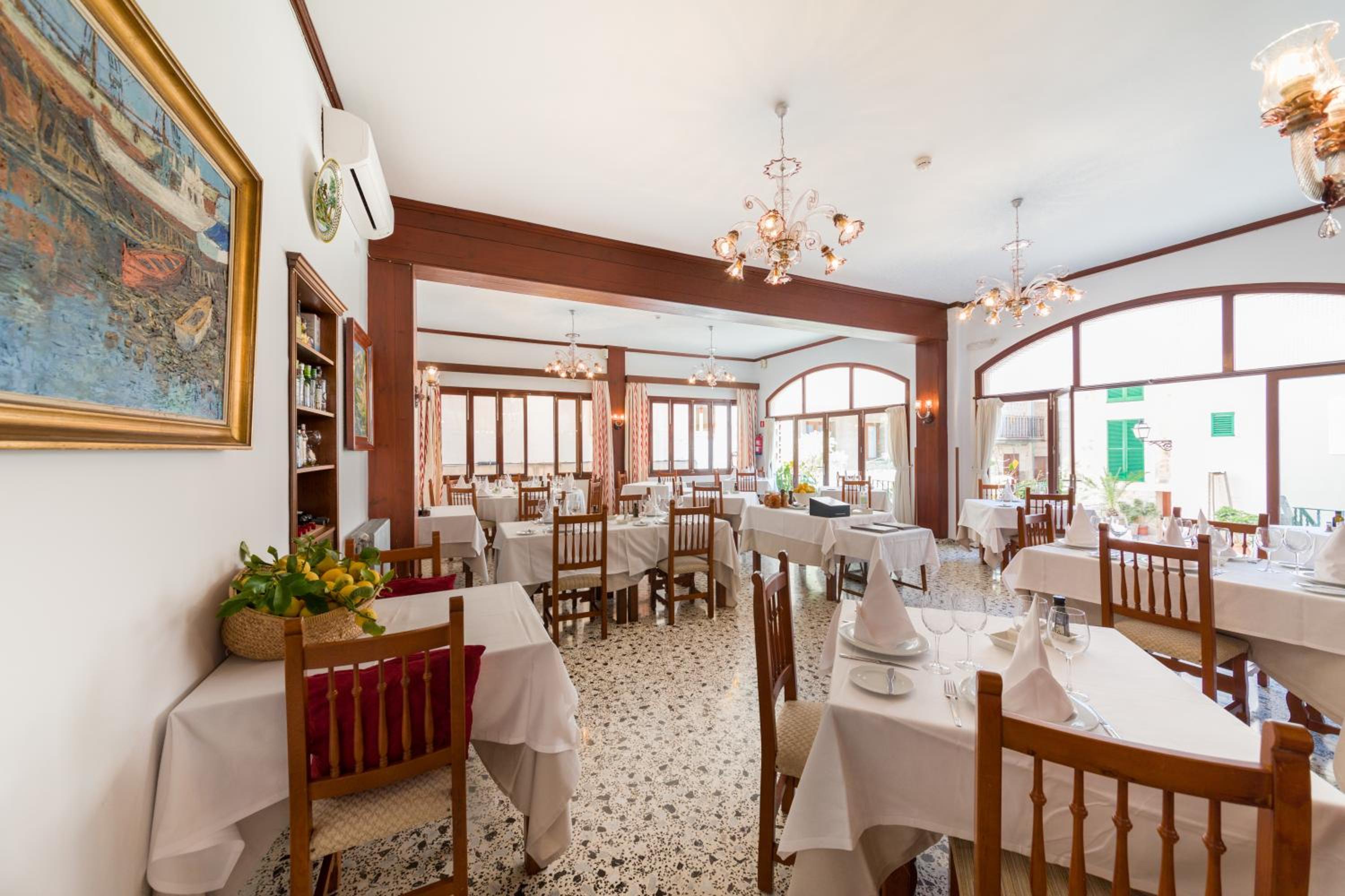 Hotel El Guía en Sóller — dining
