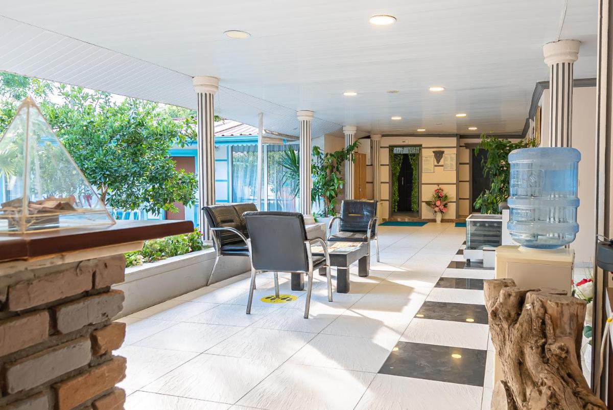 outdoor BBQ area