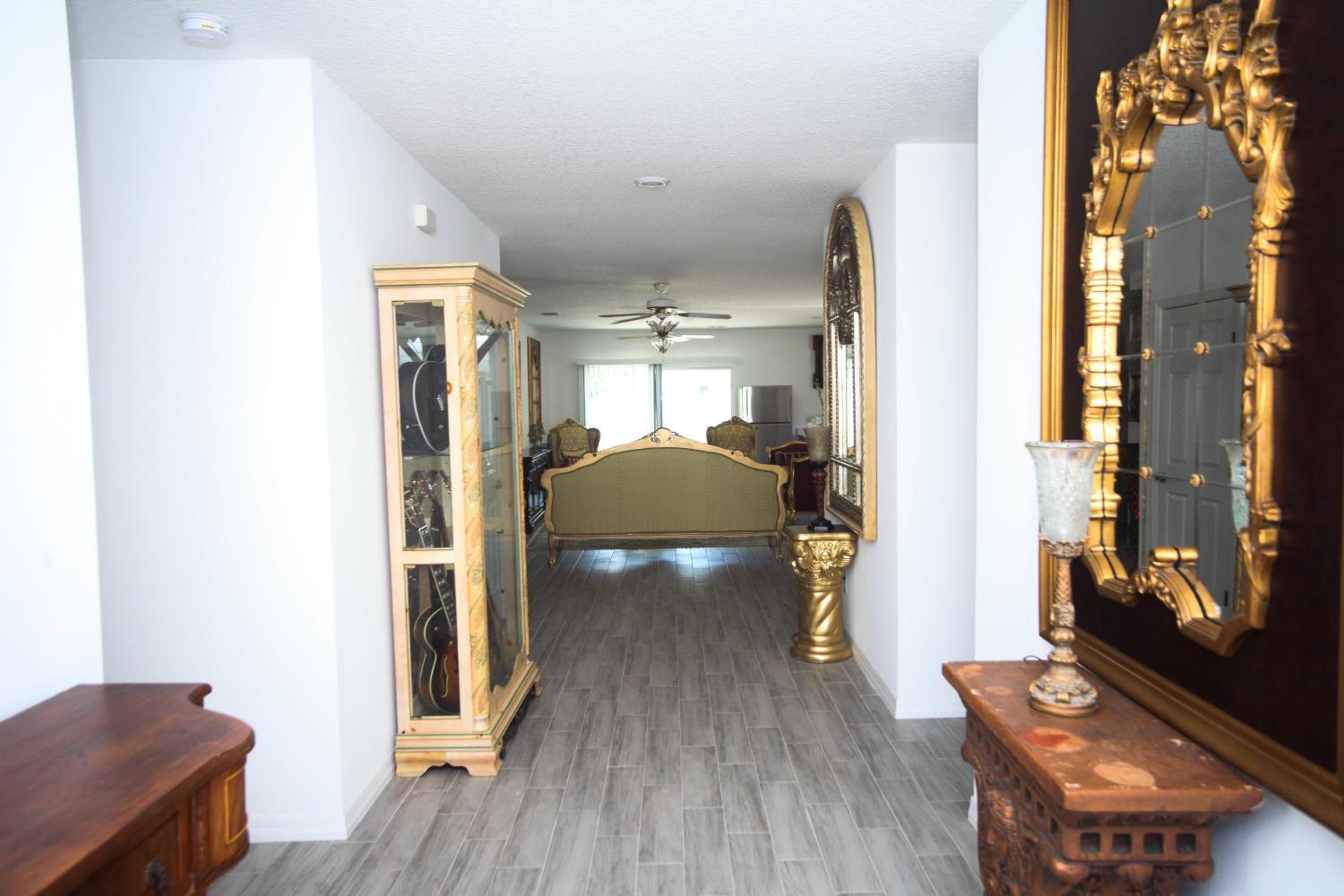 A beautiful queen bedroom