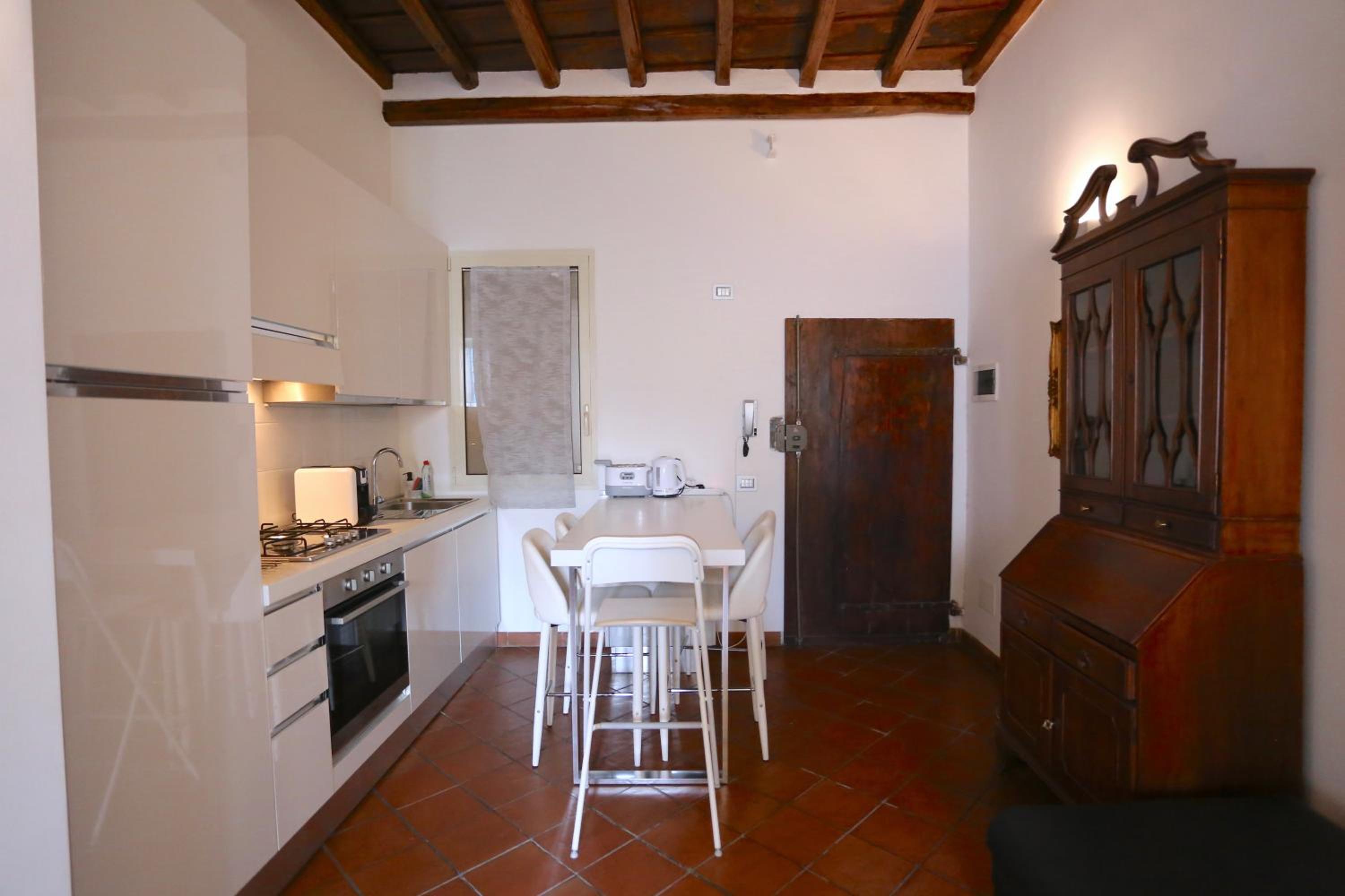 Benedetta 22 - Trastevere