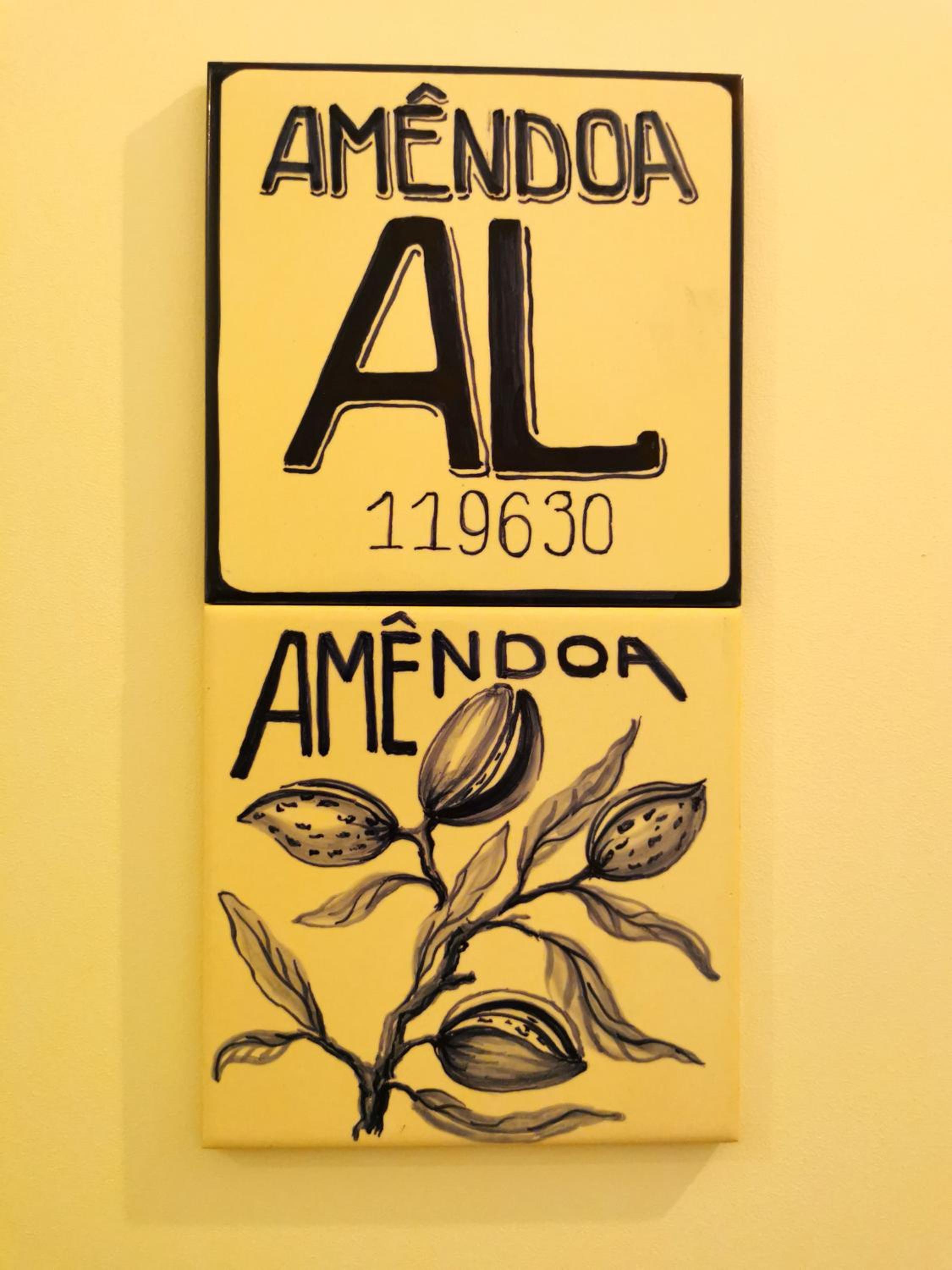 'Amêndoa or Limão' Charming Portuguese Style Apartment for Rent 'Vida à Portuguesa', Alojamento Local