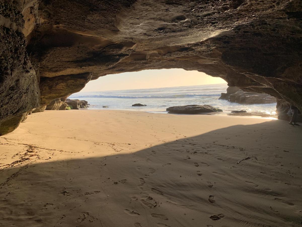 Panoramata @ Caves Beach view 2