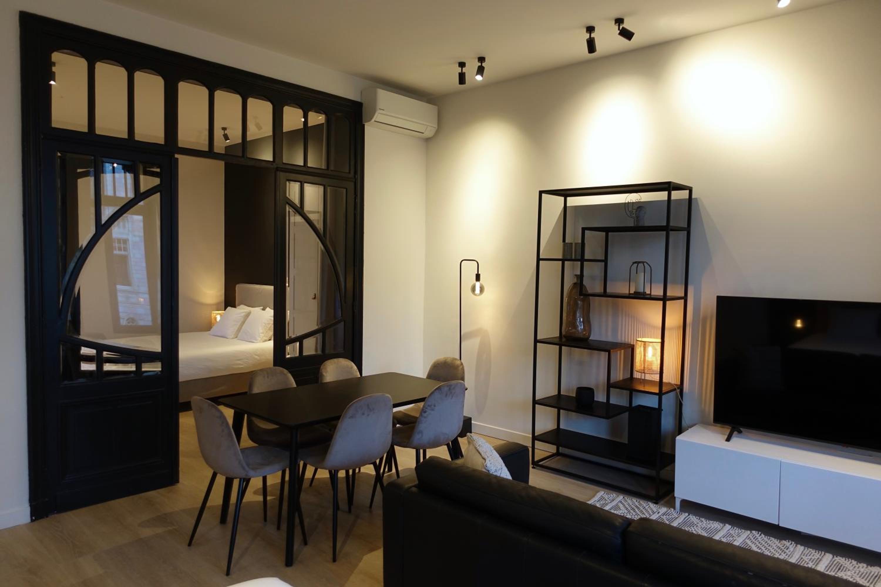 Casa Clementina - 3 Bedroom Apartment in a Art-Nouveau House view 4