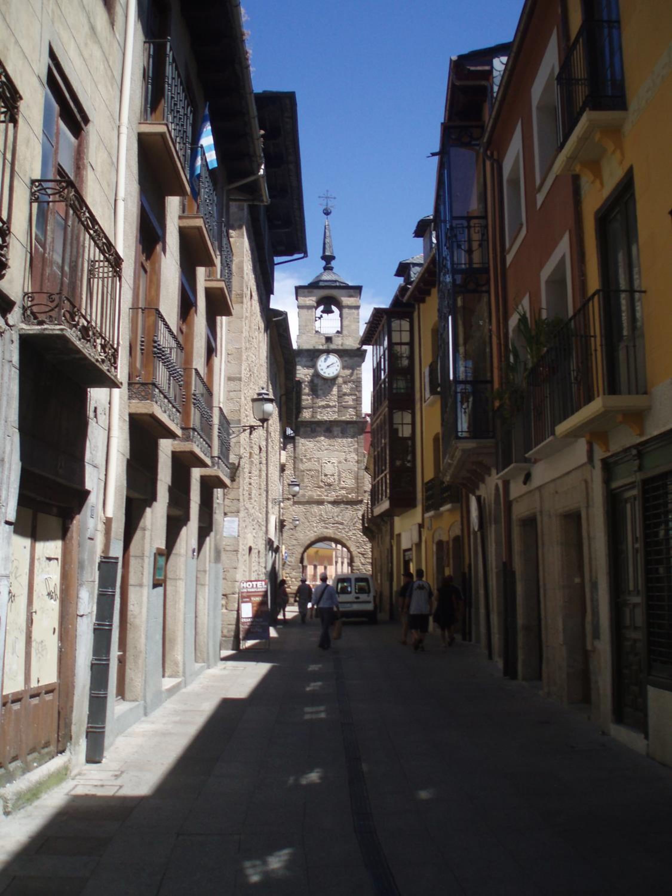 Photo 10