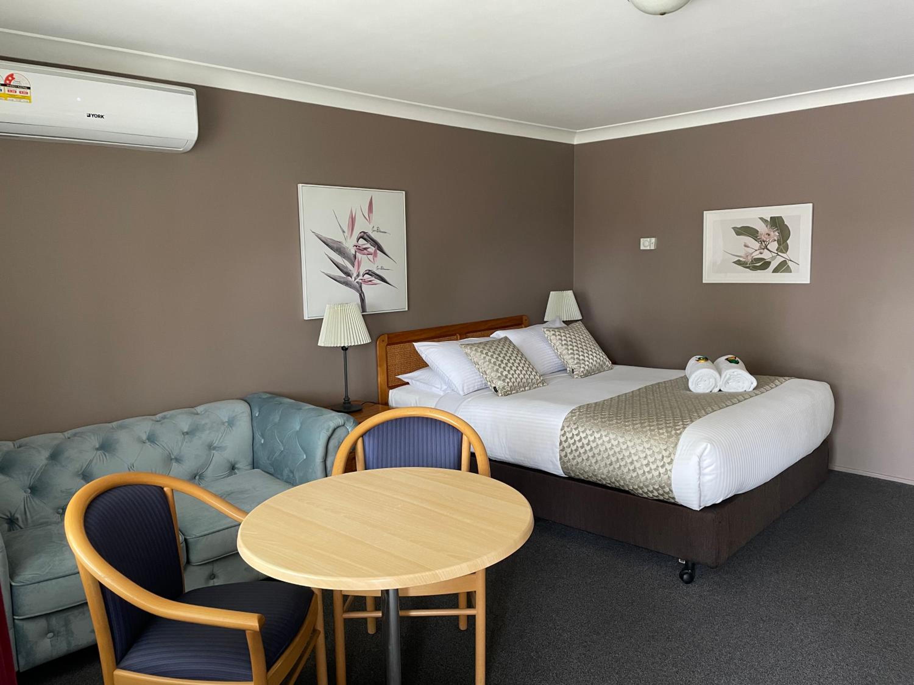Highlands Motor Inn