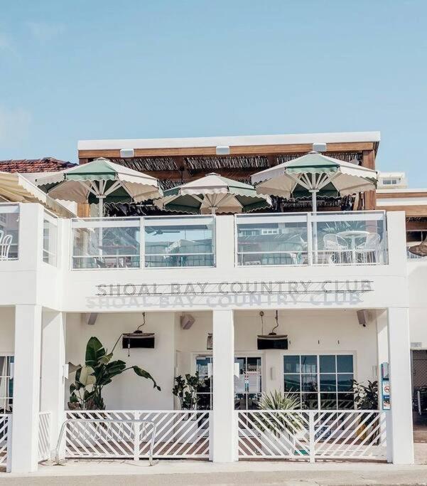 814 Shoal Bay Waterviews