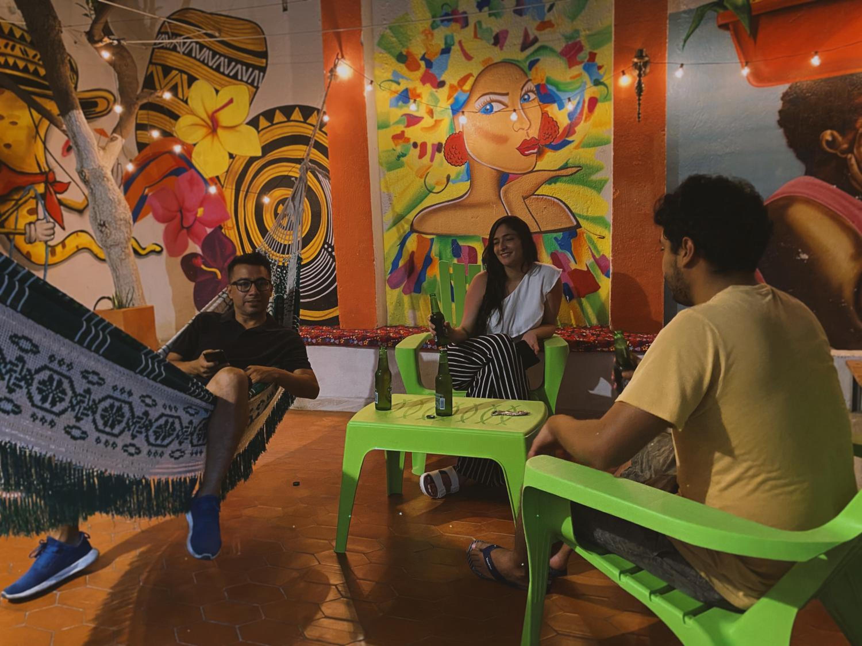 Tia Chela hostel