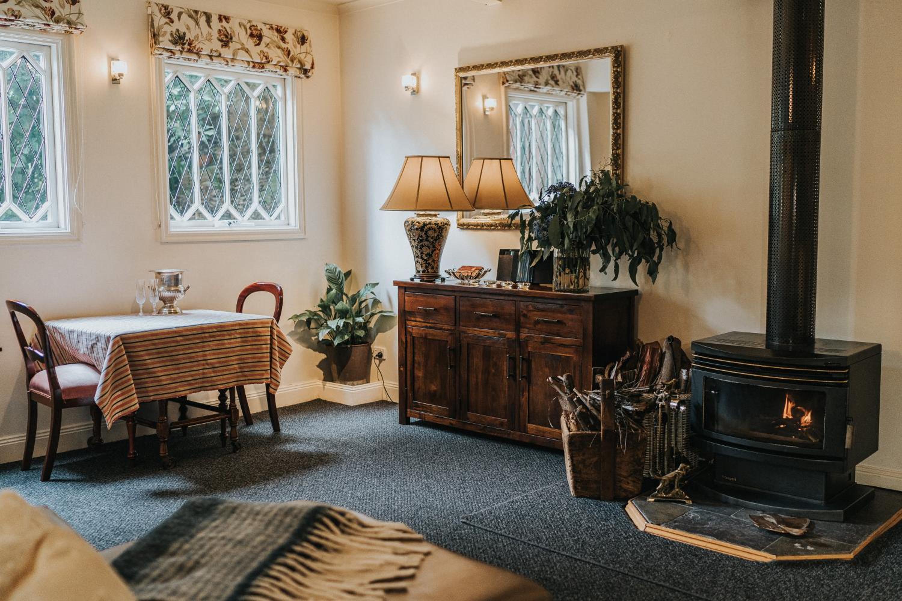 Wild Orchid Olinda Private Luxury Cottage