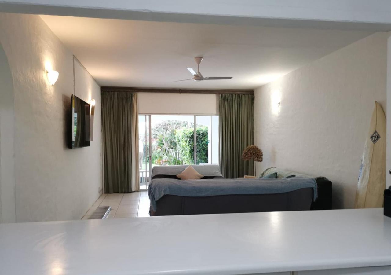 Santorini Ballito Kallisti- 3 Bedroom 2 bathroom a few steps from the Beach view 4