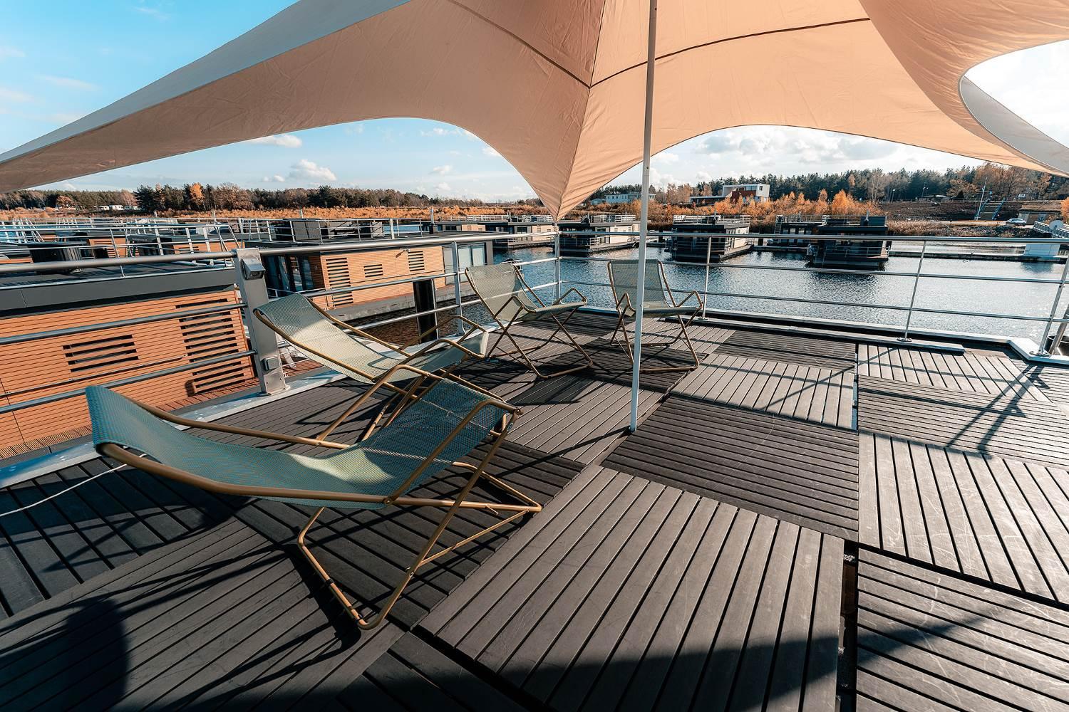 Floatinghouses Bärwalder See